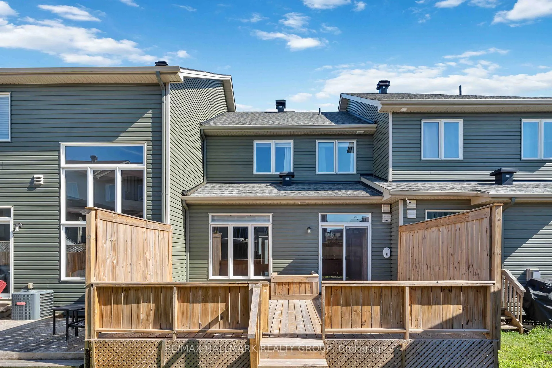Photo 31 of 900 Littlerock Street, Ottawa, Leitrim — HOMEH