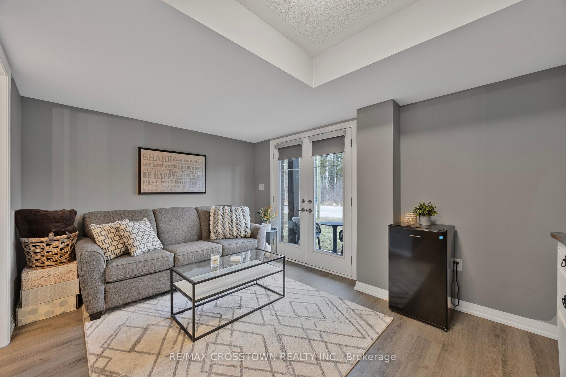 Photo 3 of 73 Andean Lane, Barrie, Rural Barrie Southwest — HOMEH