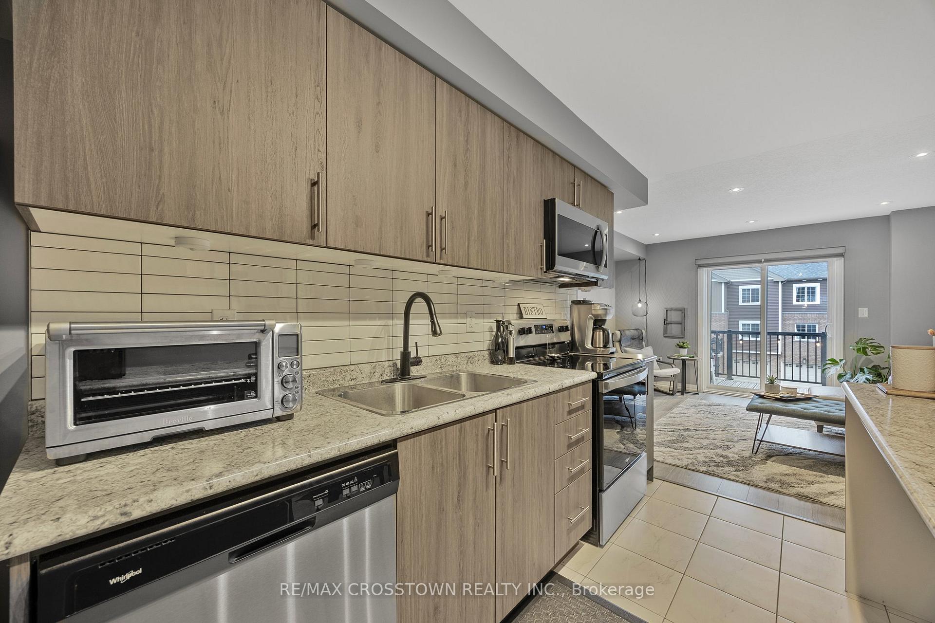 Photo 17 of 73 Andean Lane, Barrie, Rural Barrie Southwest — HOMEH