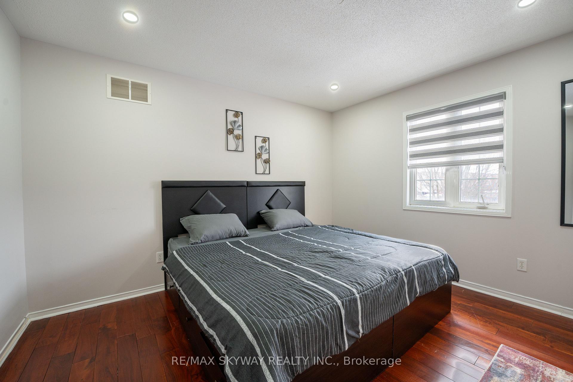 Photo 25 of 3 Piper Street, Brampton, Fletcher's Meadow — HOMEH