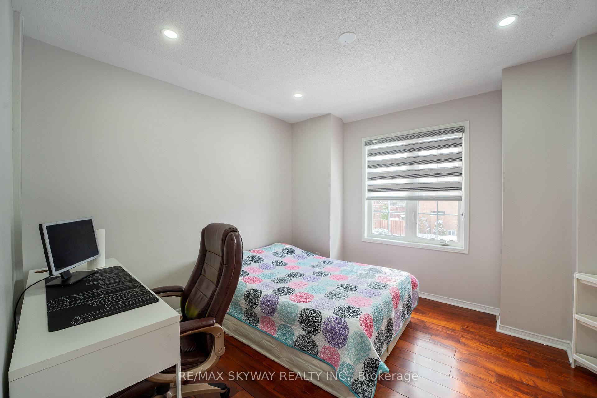 Photo 30 of 3 Piper Street, Brampton, Fletcher's Meadow — HOMEH