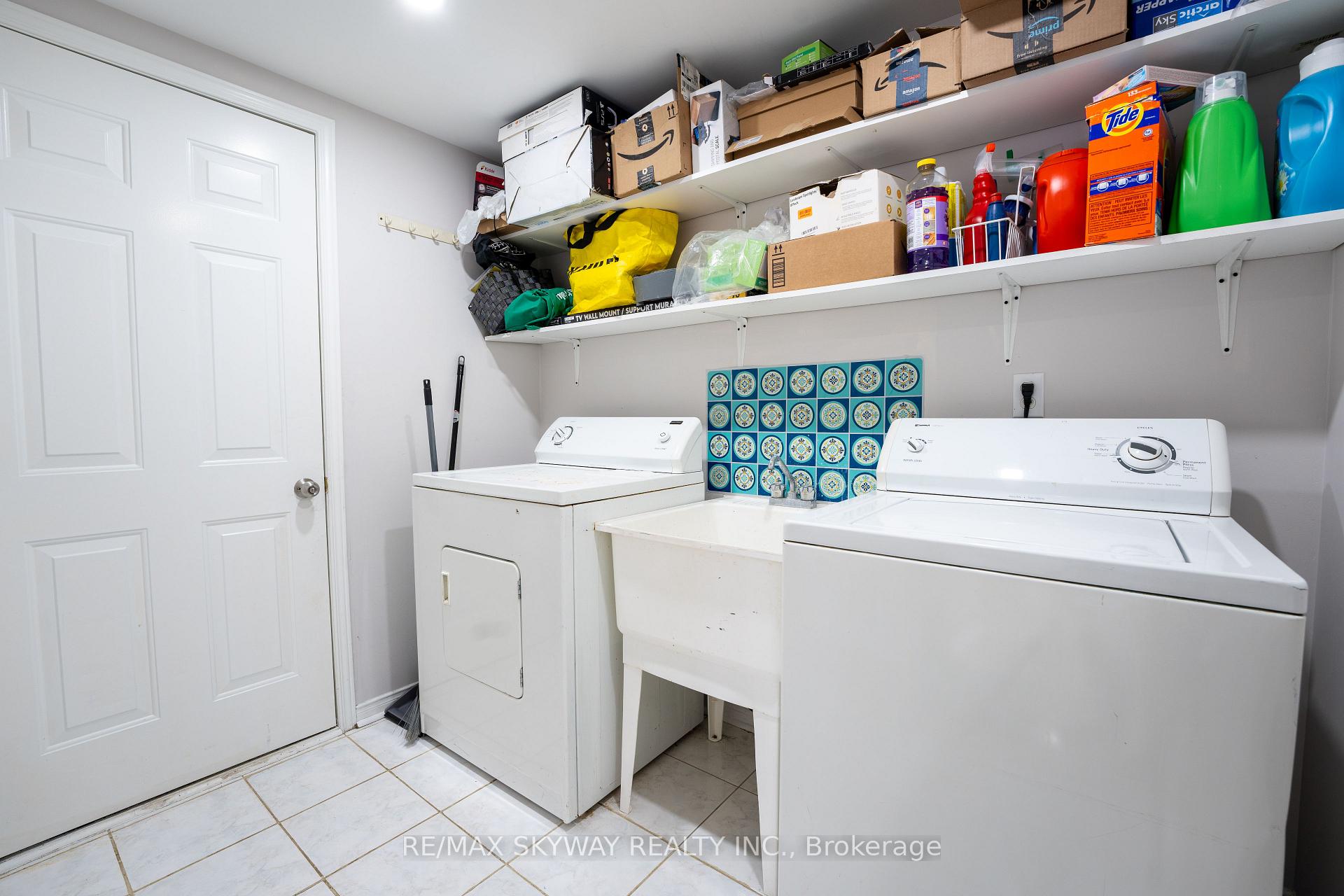 Photo 31 of 3 Piper Street, Brampton, Fletcher's Meadow — HOMEH