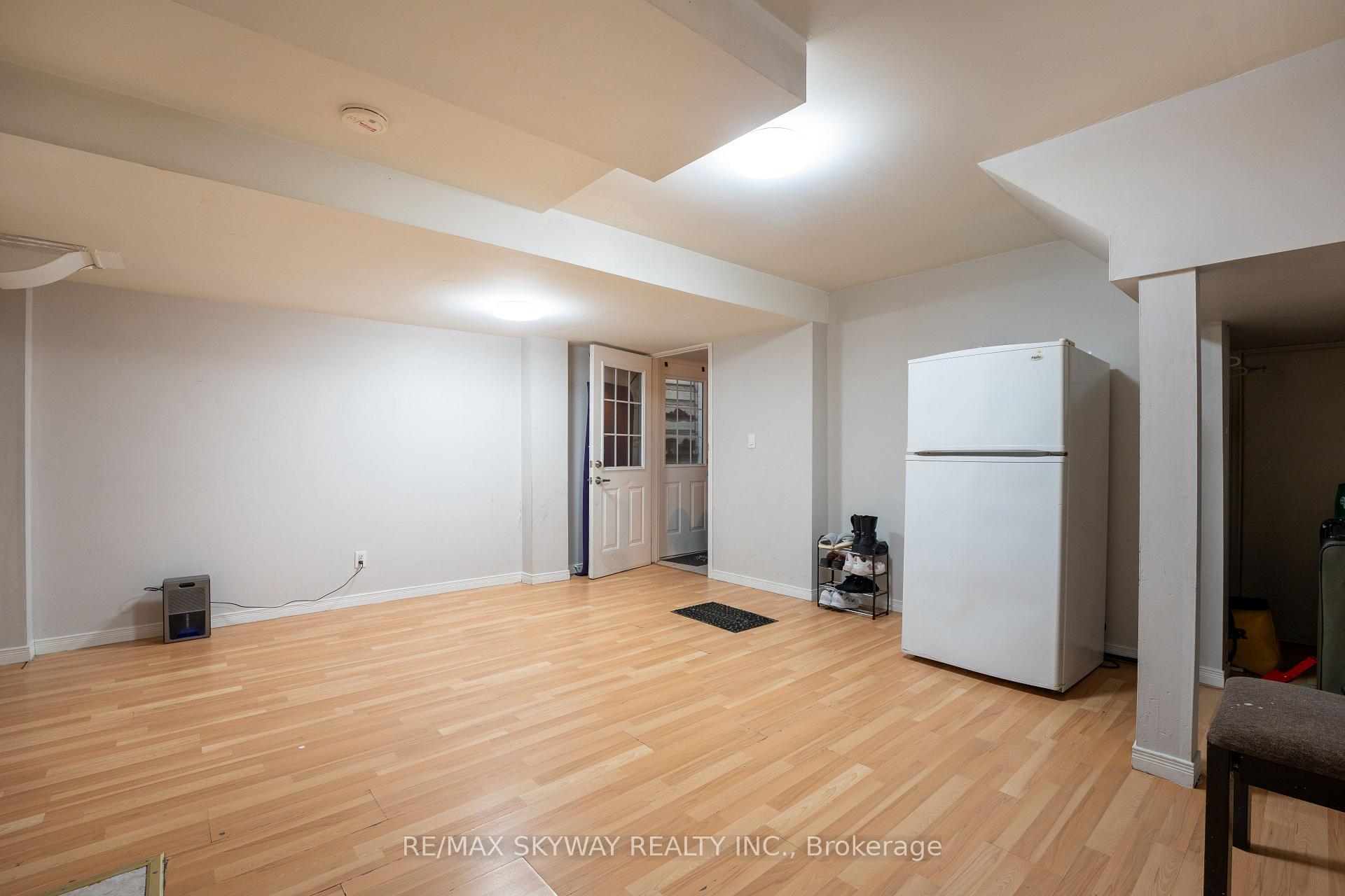 Photo 36 of 3 Piper Street, Brampton, Fletcher's Meadow — HOMEH