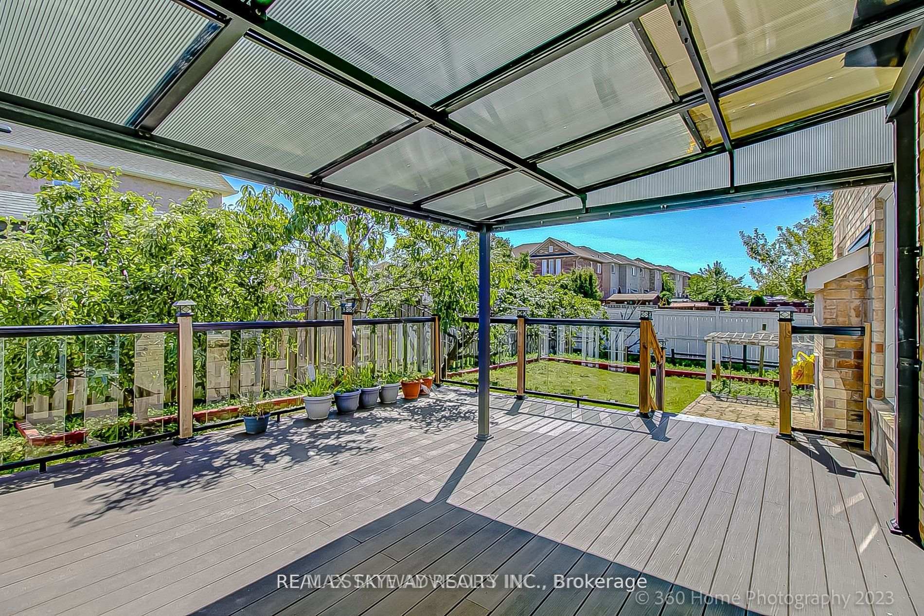 Photo 38 of 3 Piper Street, Brampton, Fletcher's Meadow — HOMEH