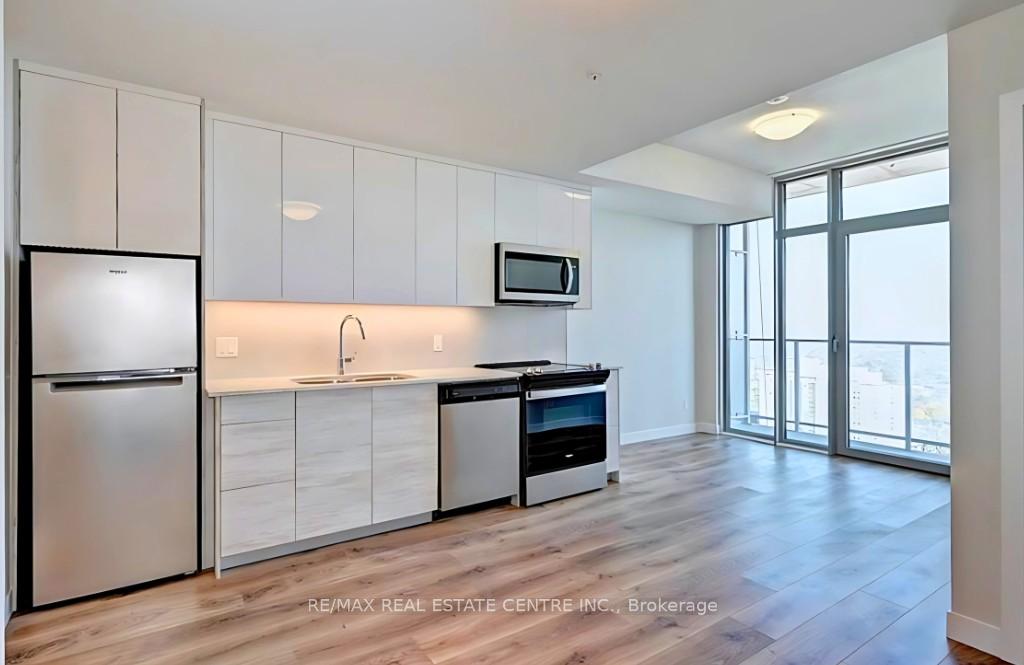 Front of Unit 2505, 60 Frederick Street