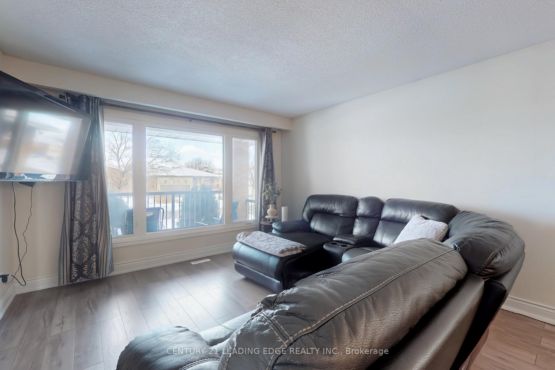 Photo 12 of 17 Jardine Street, Brampton, Northgate — HOMEH