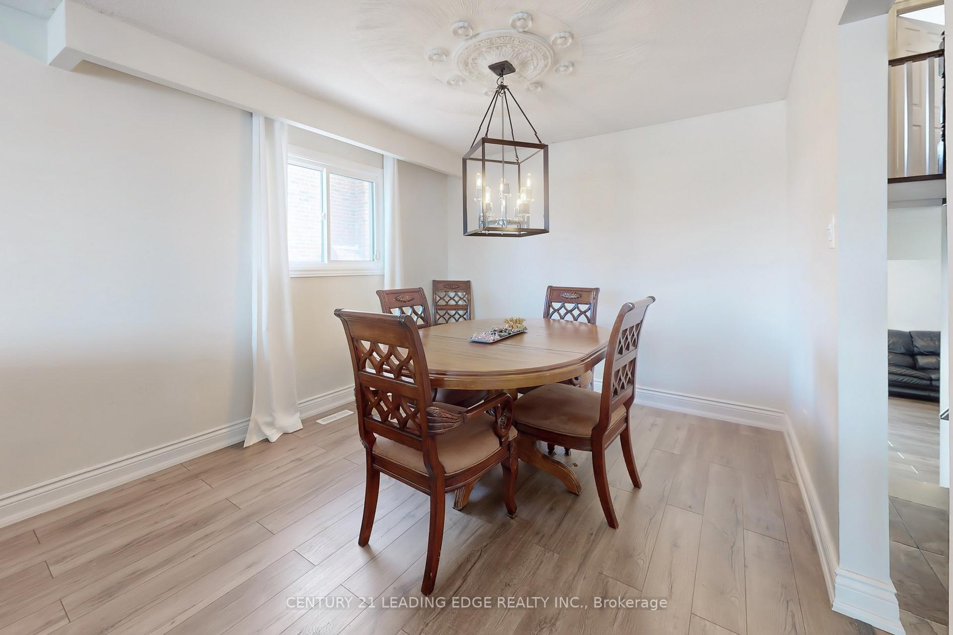 Photo 13 of 17 Jardine Street, Brampton, Northgate — HOMEH