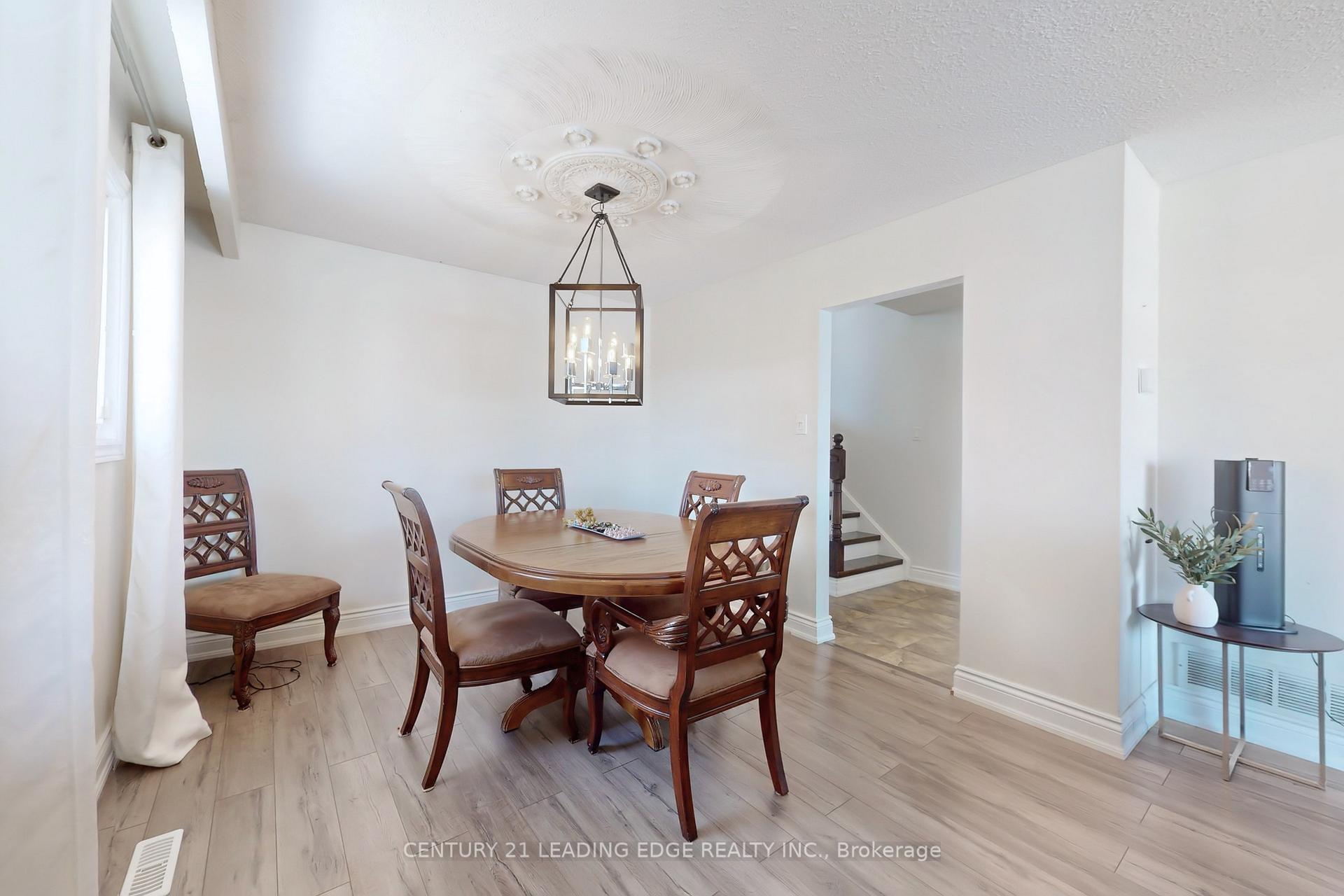 Photo 14 of 17 Jardine Street, Brampton, Northgate — HOMEH