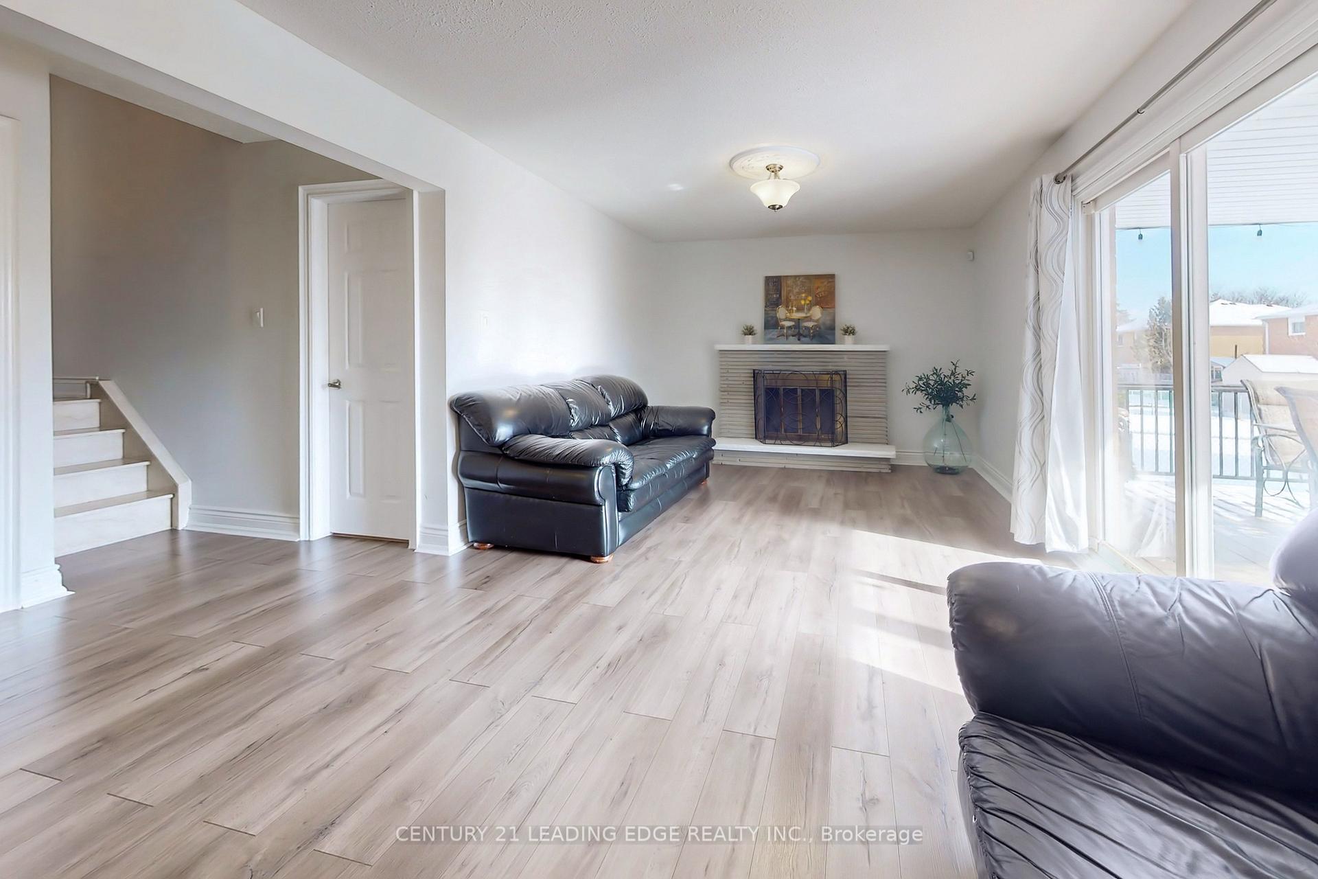 Photo 24 of 17 Jardine Street, Brampton, Northgate — HOMEH