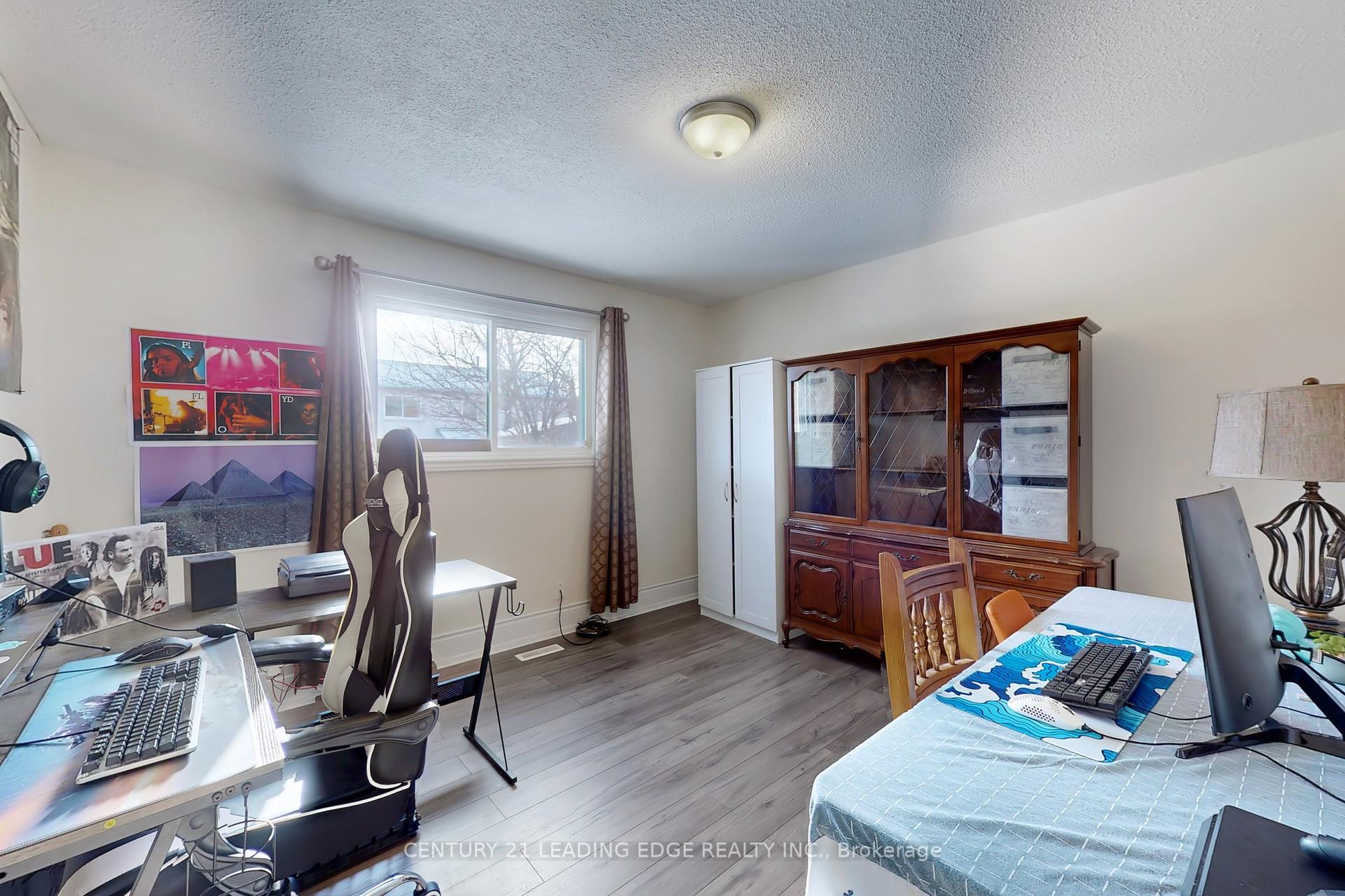 Photo 25 of 17 Jardine Street, Brampton, Northgate — HOMEH