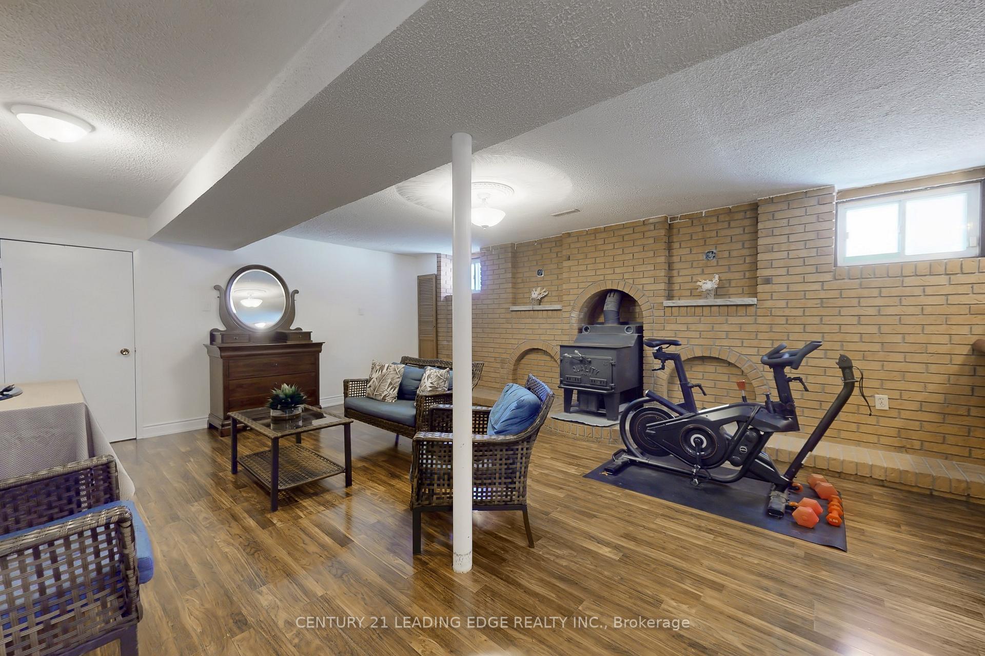 Photo 40 of 17 Jardine Street, Brampton, Northgate — HOMEH
