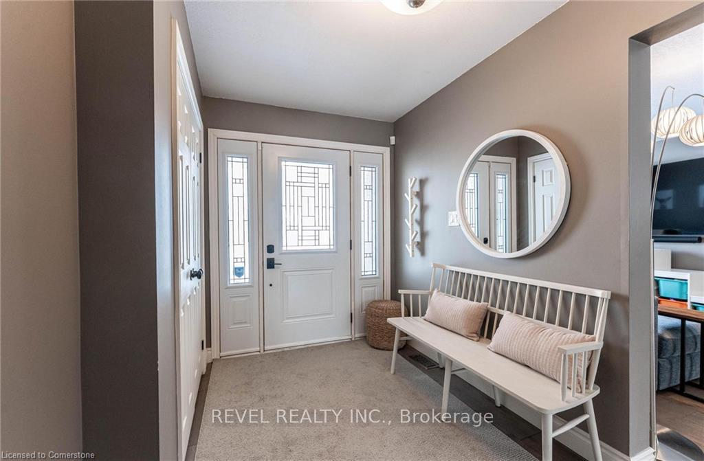 Photo 25 of 7 Sugarplum Court, Hamilton, Stoney Creek Mountain — HOMEH