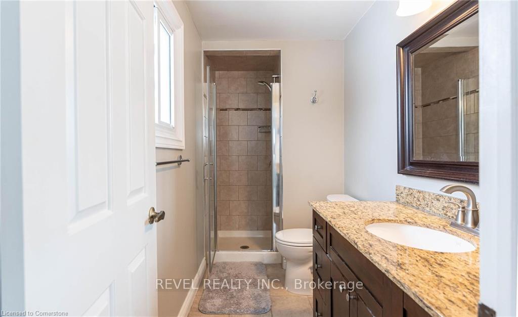 Photo 36 of 7 Sugarplum Court, Hamilton, Stoney Creek Mountain — HOMEH