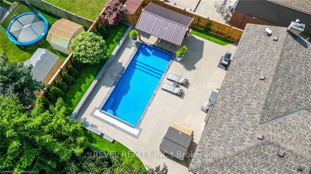 Photo 48 of 7 Sugarplum Court, Hamilton, Stoney Creek Mountain — HOMEH