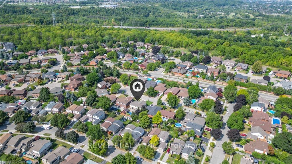Photo 50 of 7 Sugarplum Court, Hamilton, Stoney Creek Mountain — HOMEH