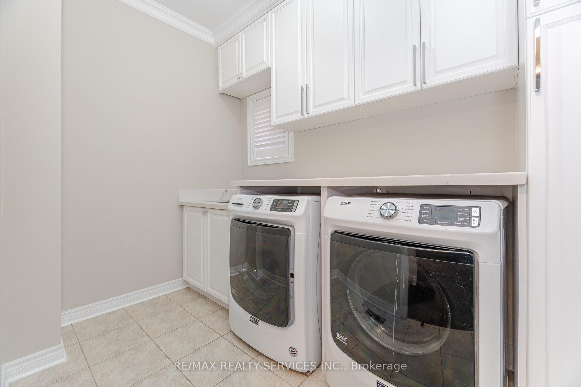 Photo 23 of 21 Fallgate Drive, Brampton, Credit Valley — HOMEH