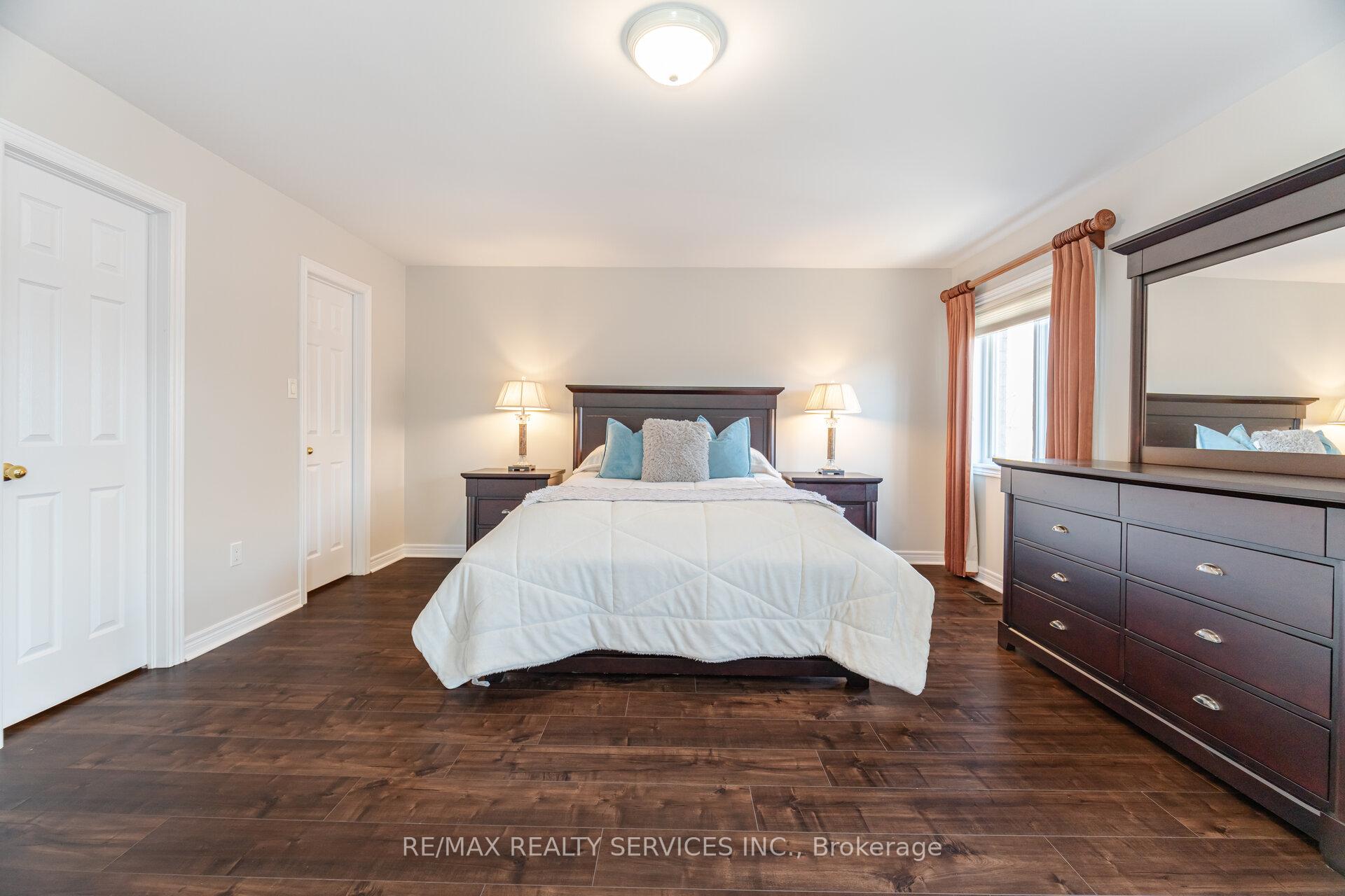 Photo 26 of 21 Fallgate Drive, Brampton, Credit Valley — HOMEH