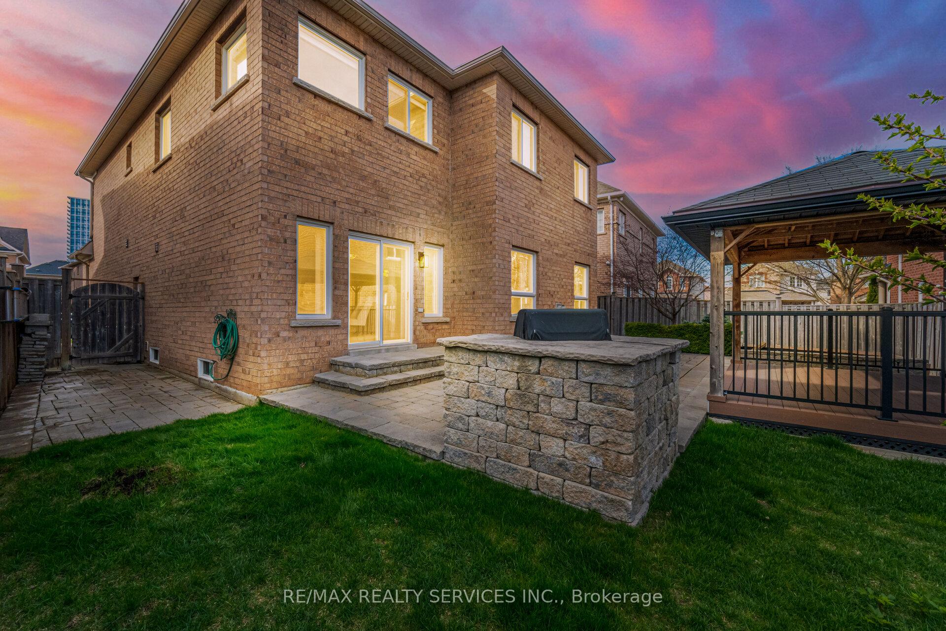 Photo 50 of 21 Fallgate Drive, Brampton, Credit Valley — HOMEH