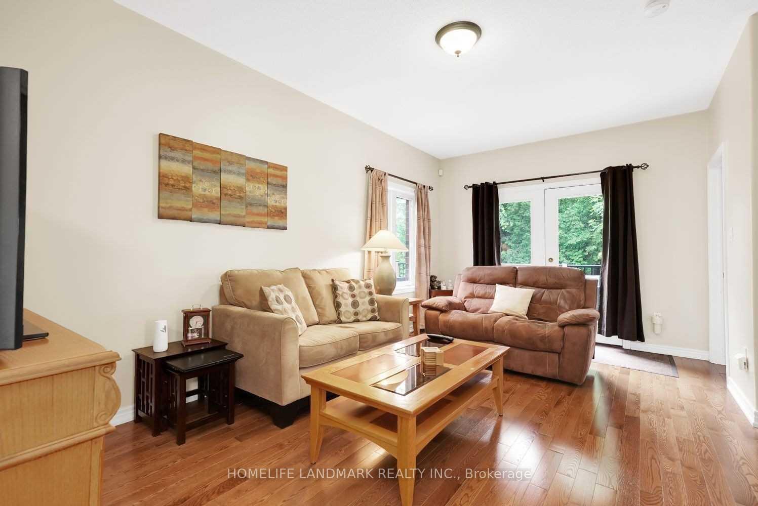 Photo 6 of Unit Main Fl, 6 Osgoode Gate, Clarington, Courtice — HOMEH