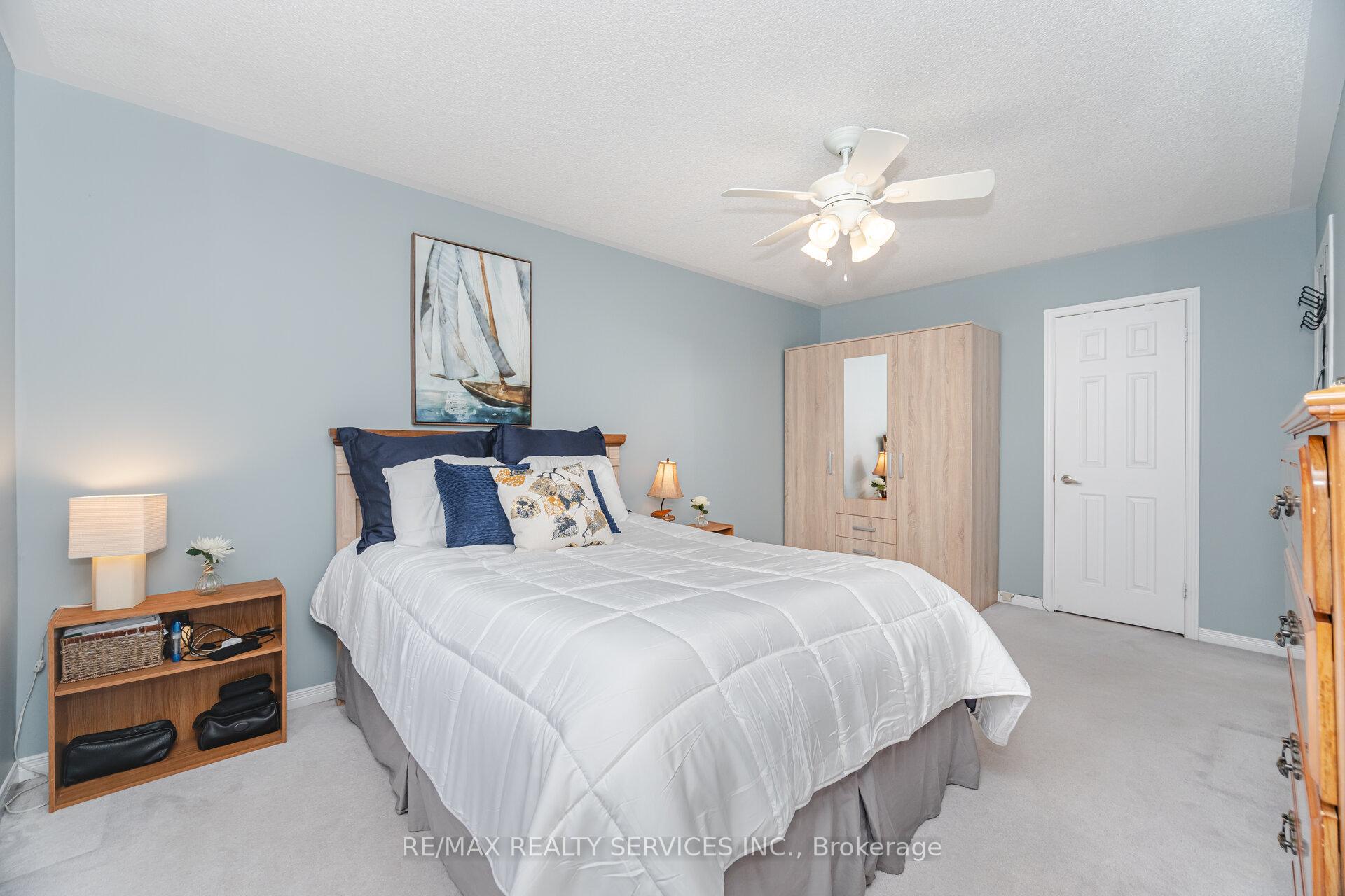 Photo 14 of 3 Dino Court, Brampton, Fletcher's Creek South — HOMEH