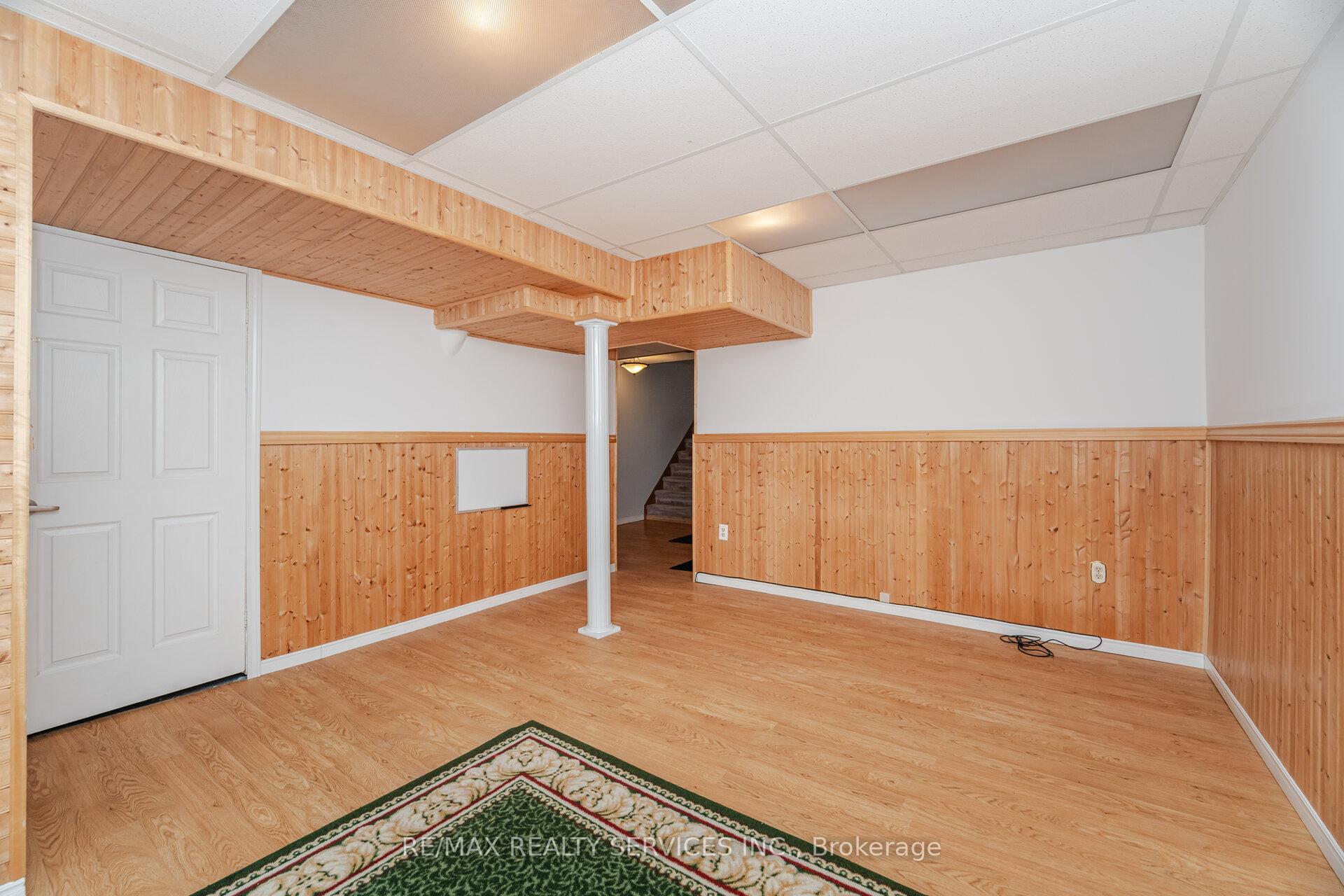Photo 20 of 3 Dino Court, Brampton, Fletcher's Creek South — HOMEH