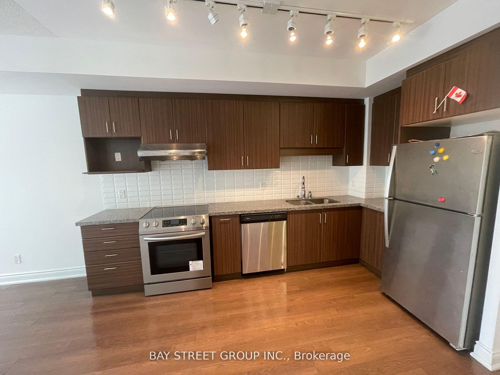 Photo 8 of Unit D802, 33 Clegg Road, Markham, Unionville — HOMEH