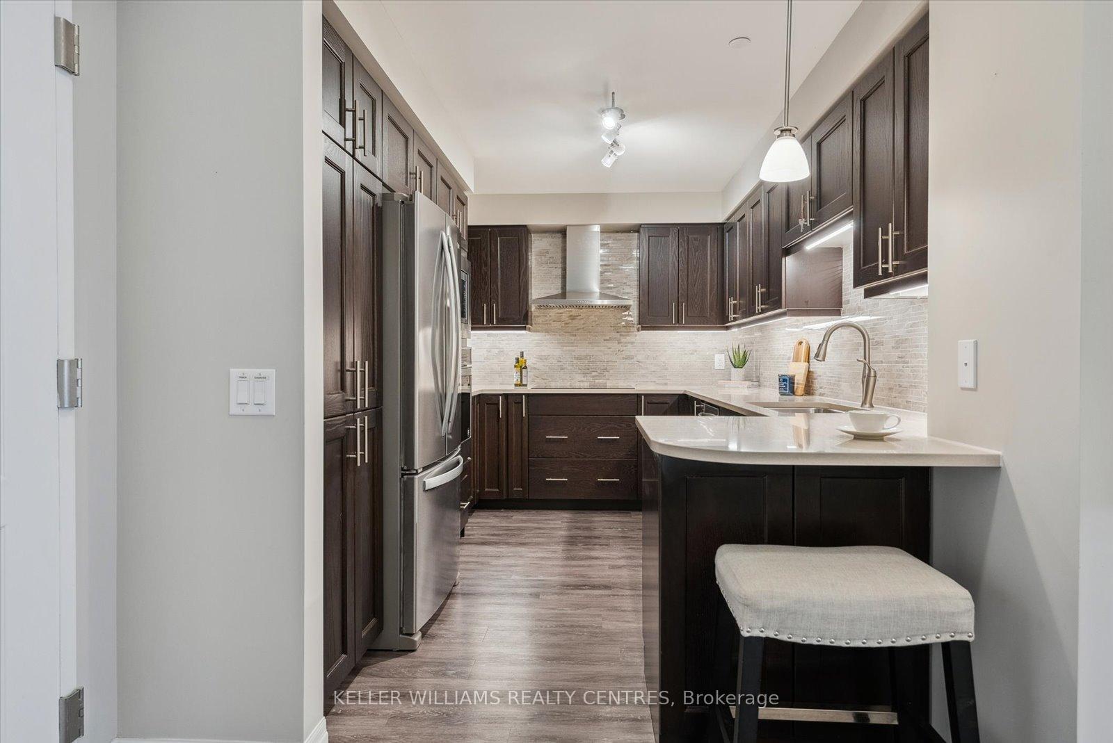 Photo 10 of Unit 516, 440 William Graham Drive, Aurora, Rural Aurora — HOMEH