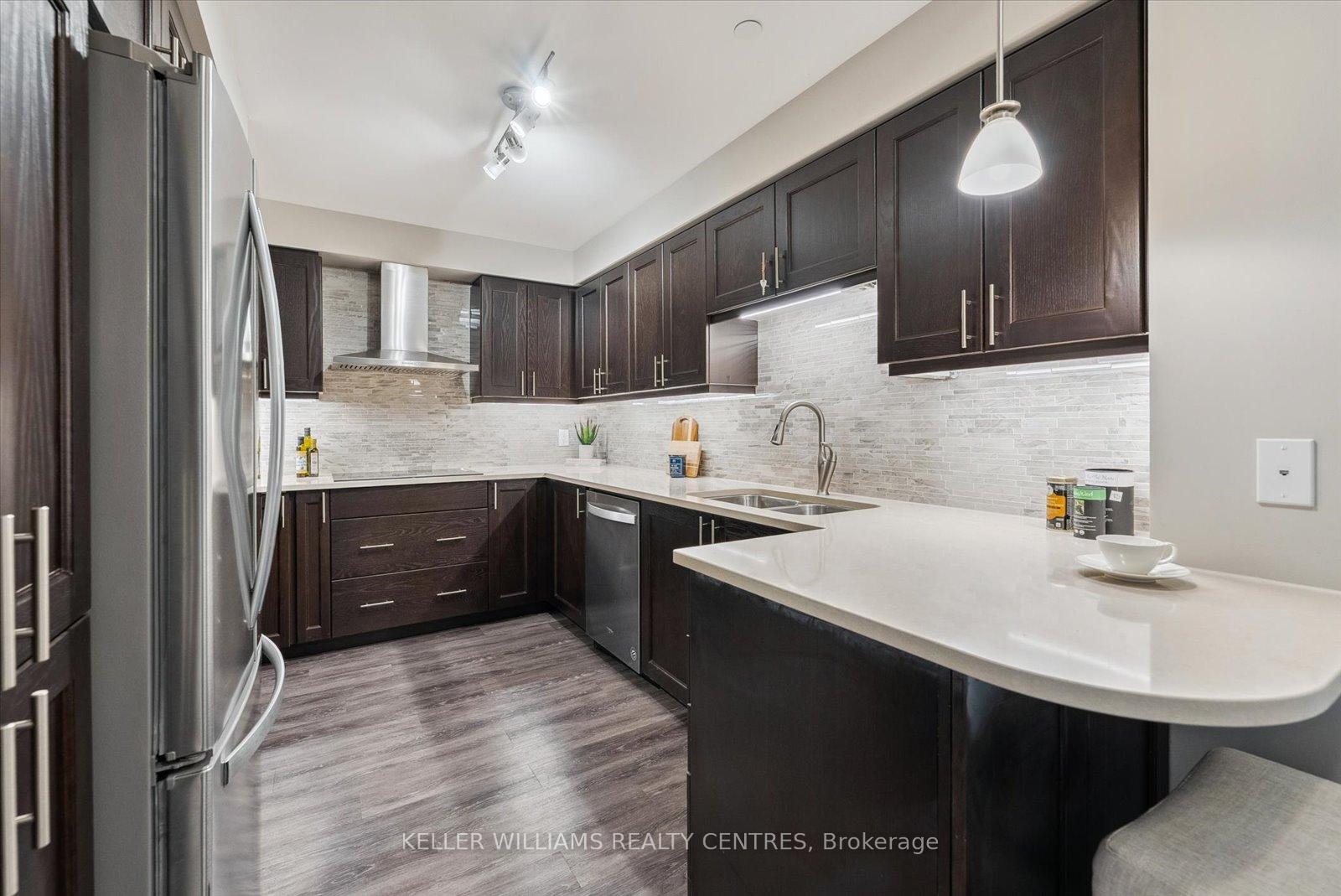 Photo 11 of Unit 516, 440 William Graham Drive, Aurora, Rural Aurora — HOMEH