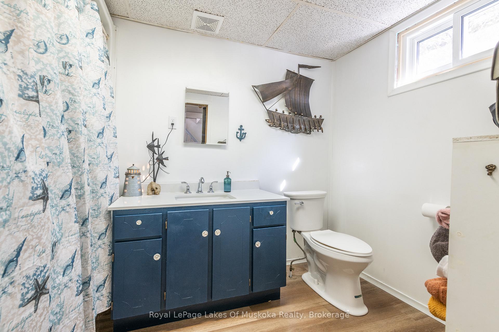 Photo 11 of 100 Queen Street, Burk's Falls — HOMEH