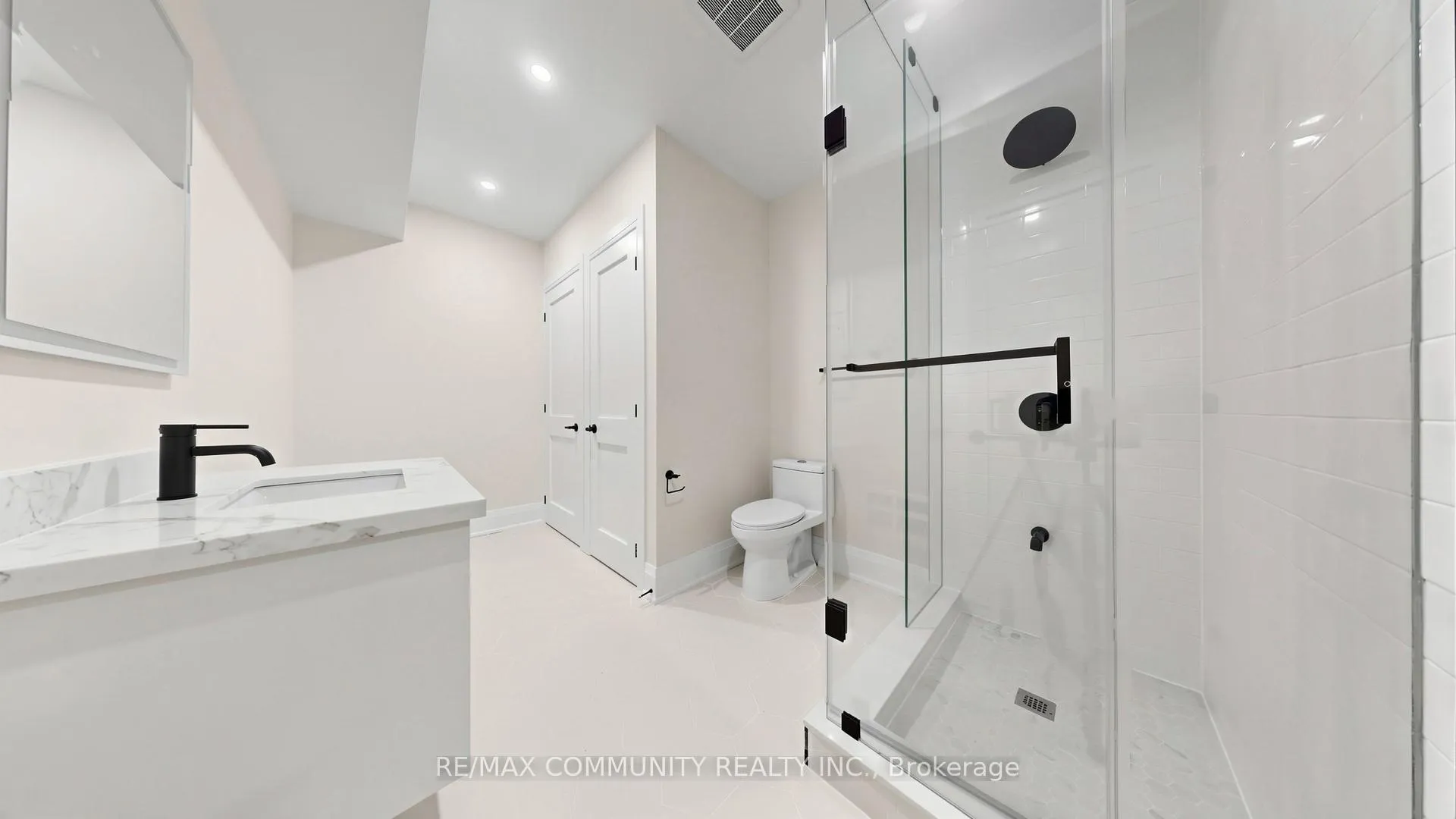 Photo 24 of 1544A Honey Locust Place, Pickering, Rural Pickering — HOMEH