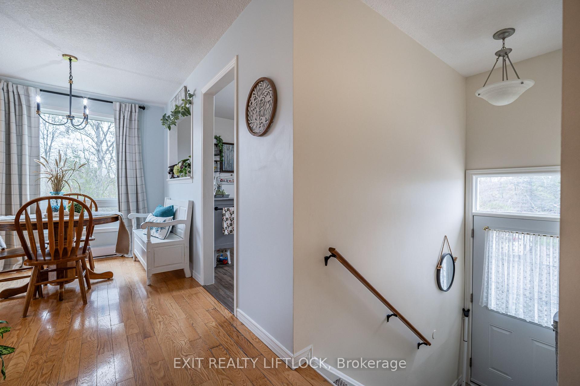 Photo 4 of Unit D, 107 Rita Crescent, Kawartha Lakes, Omemee — HOMEH