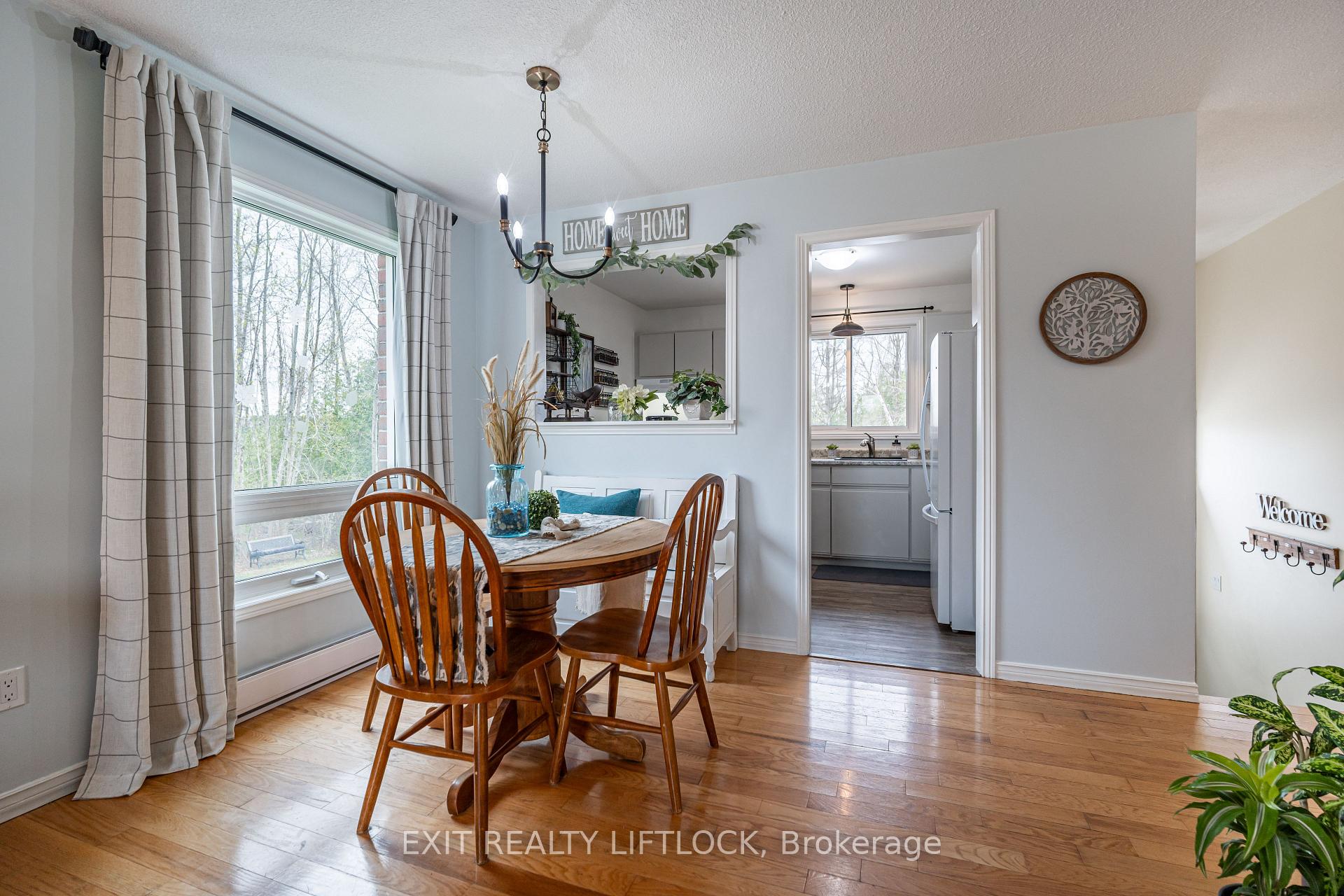 Photo 5 of Unit D, 107 Rita Crescent, Kawartha Lakes, Omemee — HOMEH