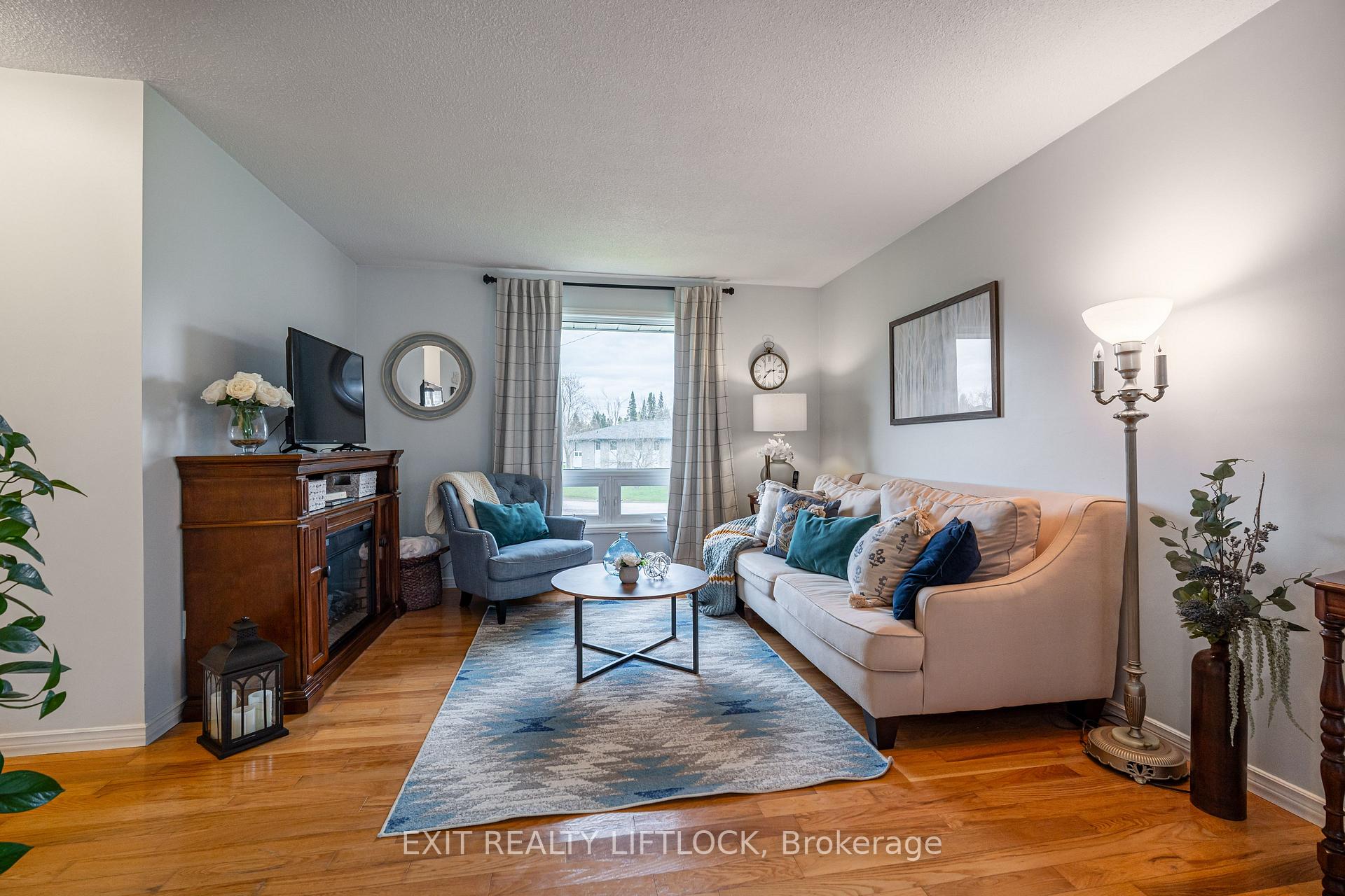 Photo 9 of Unit D, 107 Rita Crescent, Kawartha Lakes, Omemee — HOMEH