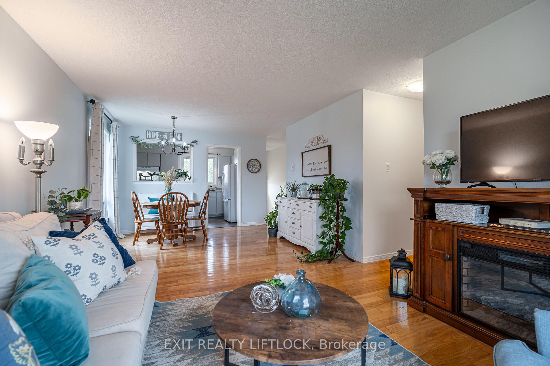 Photo 10 of Unit D, 107 Rita Crescent, Kawartha Lakes, Omemee — HOMEH