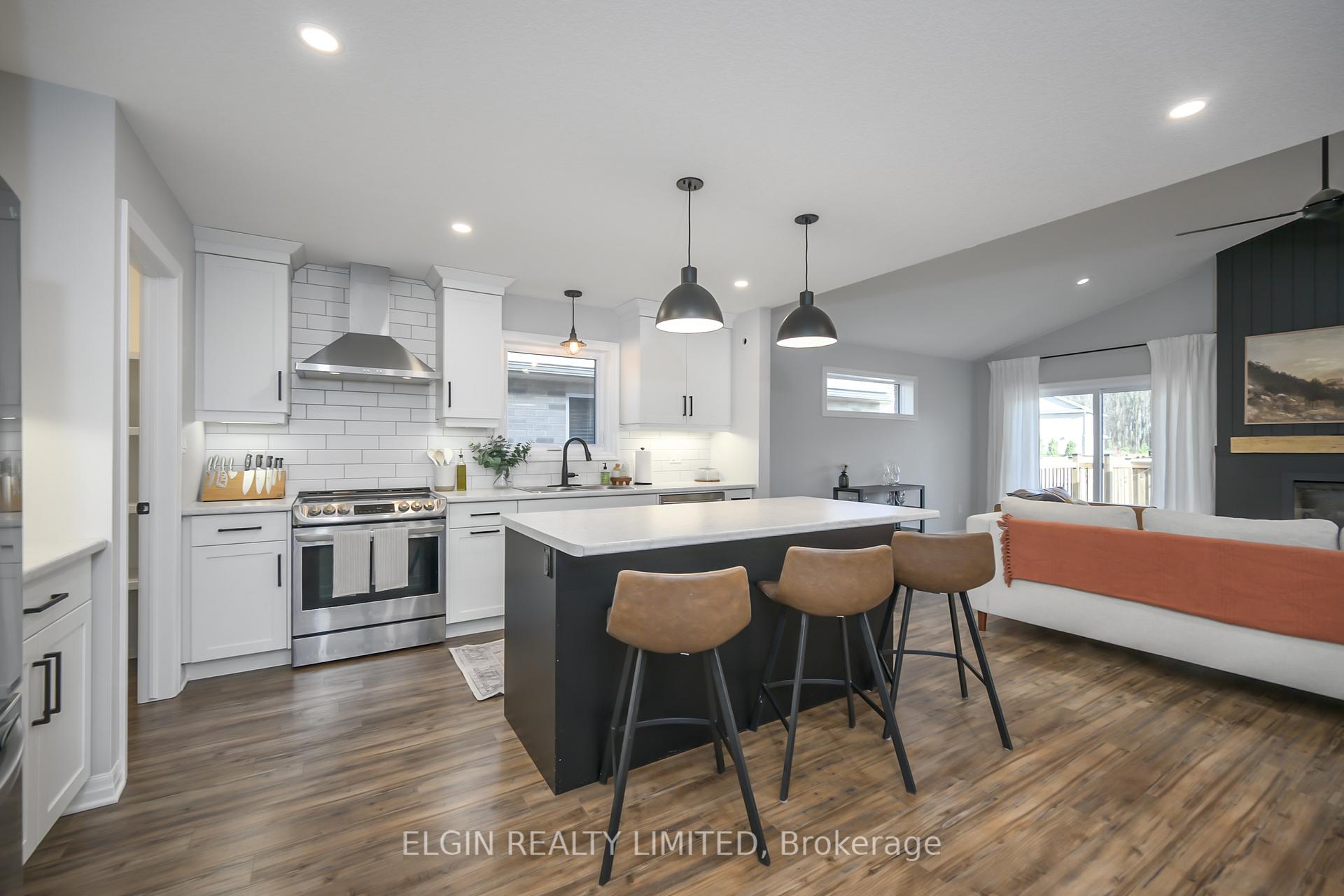 Photo 30 of 42 Foxtail Lane, St. Thomas — HOMEH