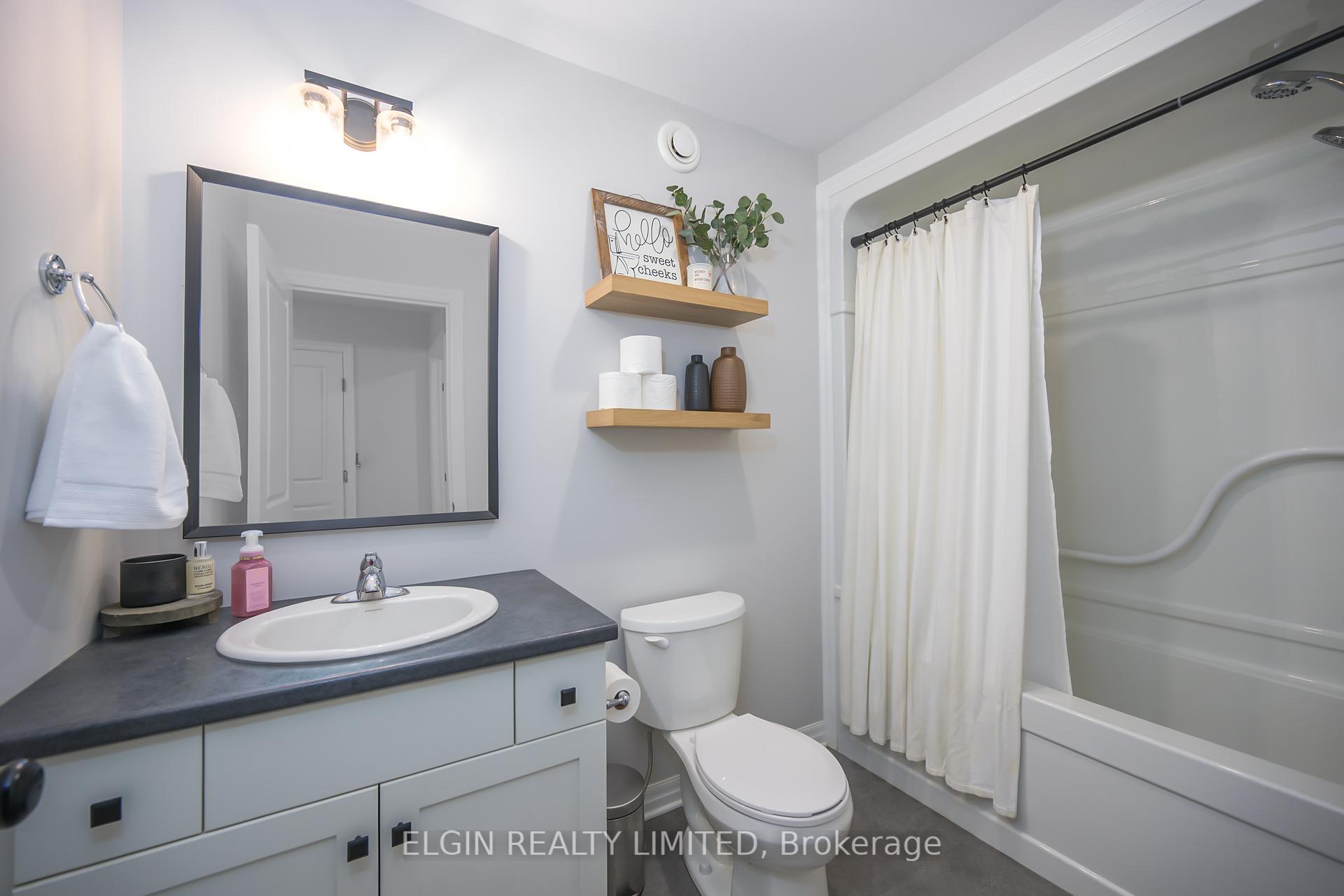 Photo 44 of 42 Foxtail Lane, St. Thomas — HOMEH