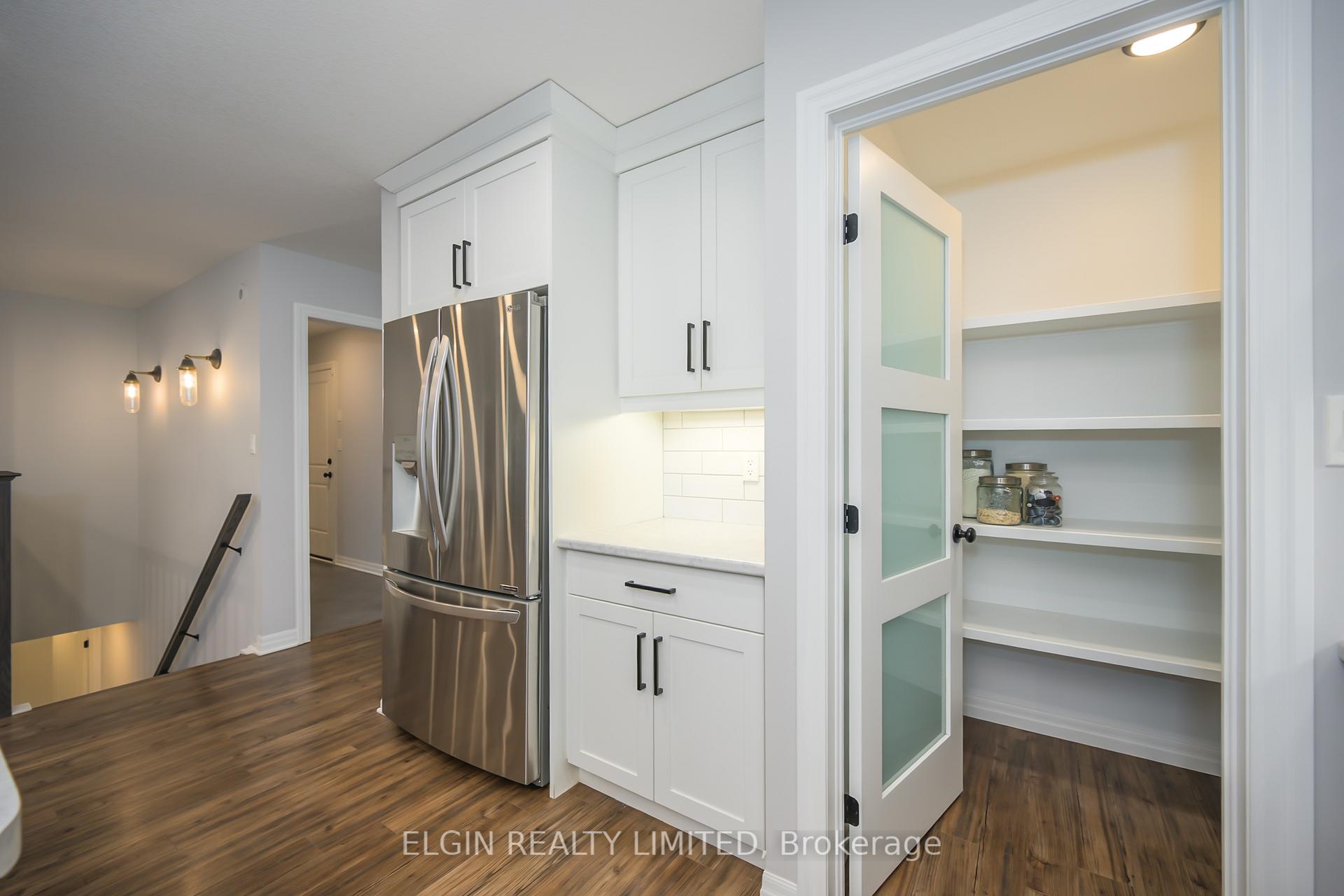 Photo 14 of 42 Foxtail Lane, St. Thomas — HOMEH