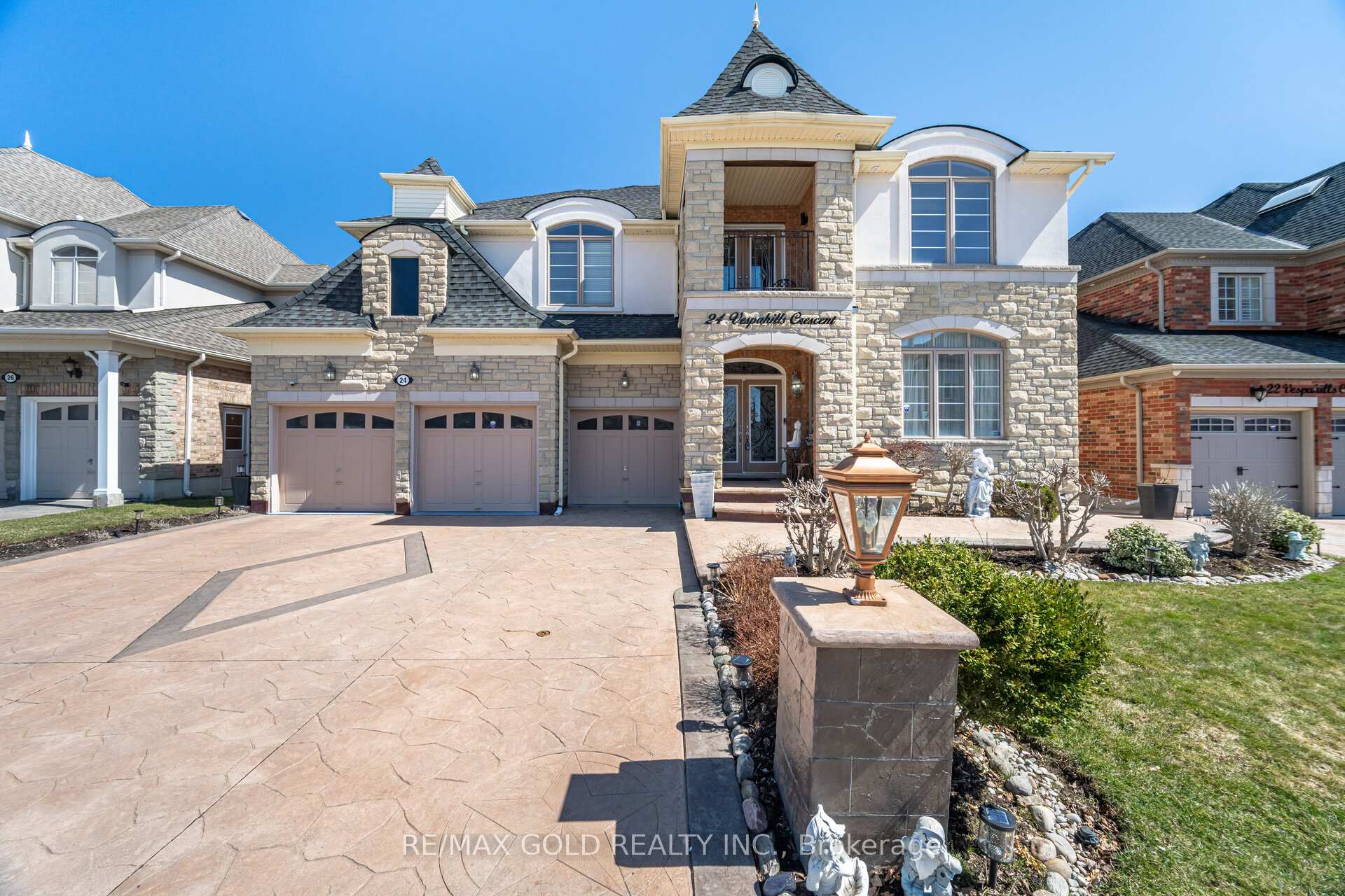 Photo 1 of 24 Vespahills Crescent, Brampton, Bram East — HOMEH