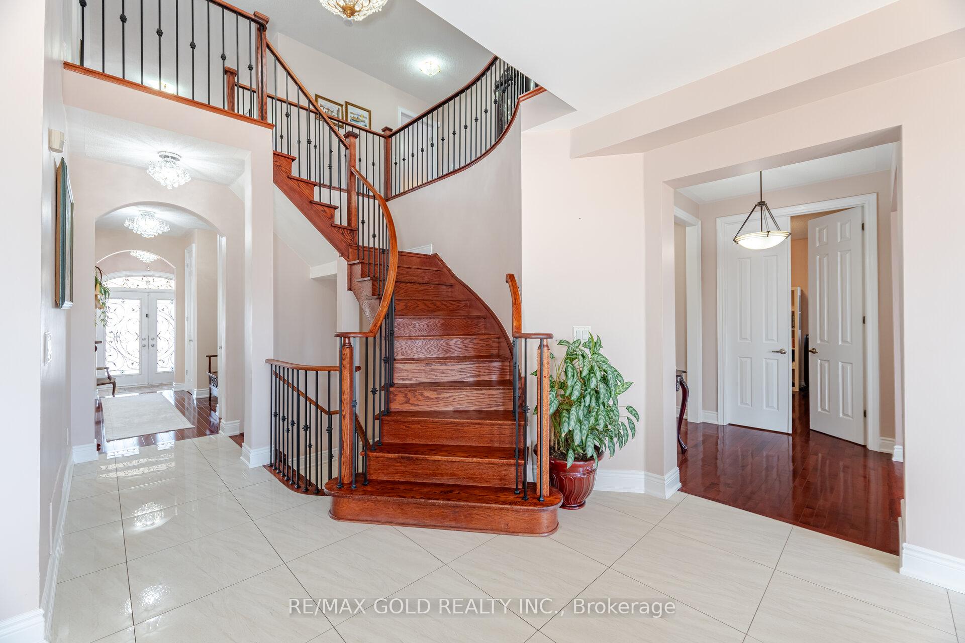 Photo 25 of 24 Vespahills Crescent, Brampton, Bram East — HOMEH