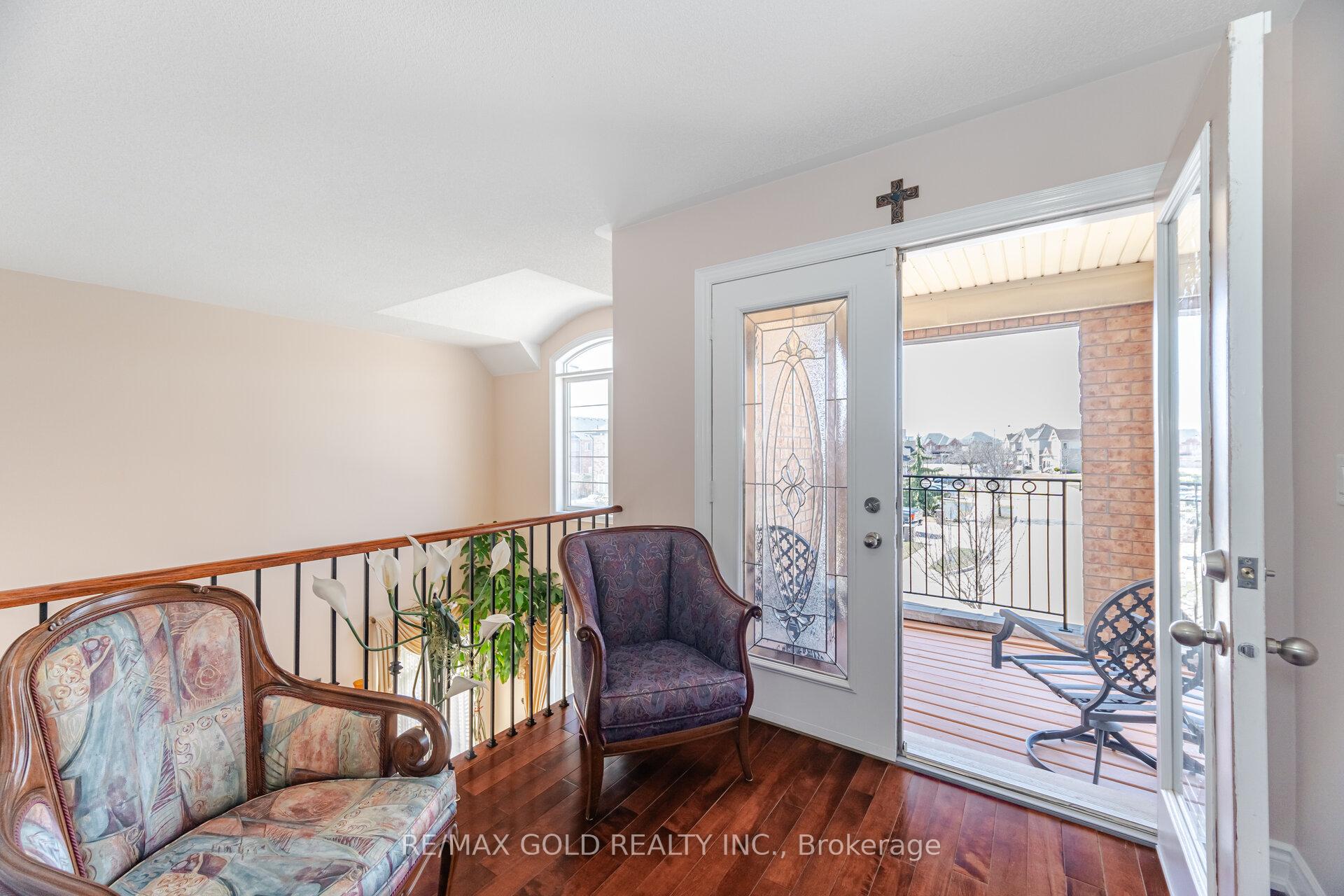 Photo 38 of 24 Vespahills Crescent, Brampton, Bram East — HOMEH