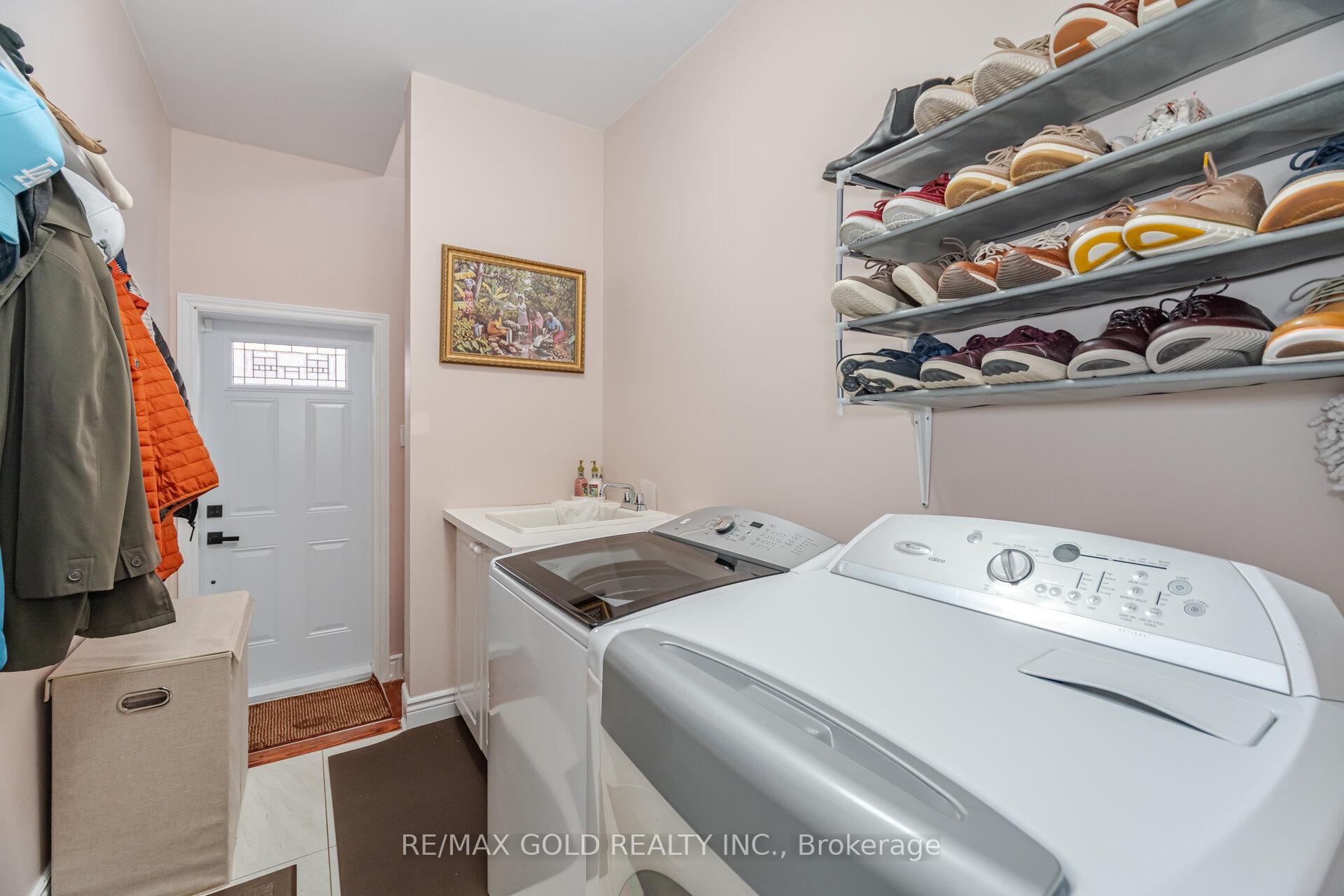 Photo 41 of 24 Vespahills Crescent, Brampton, Bram East — HOMEH