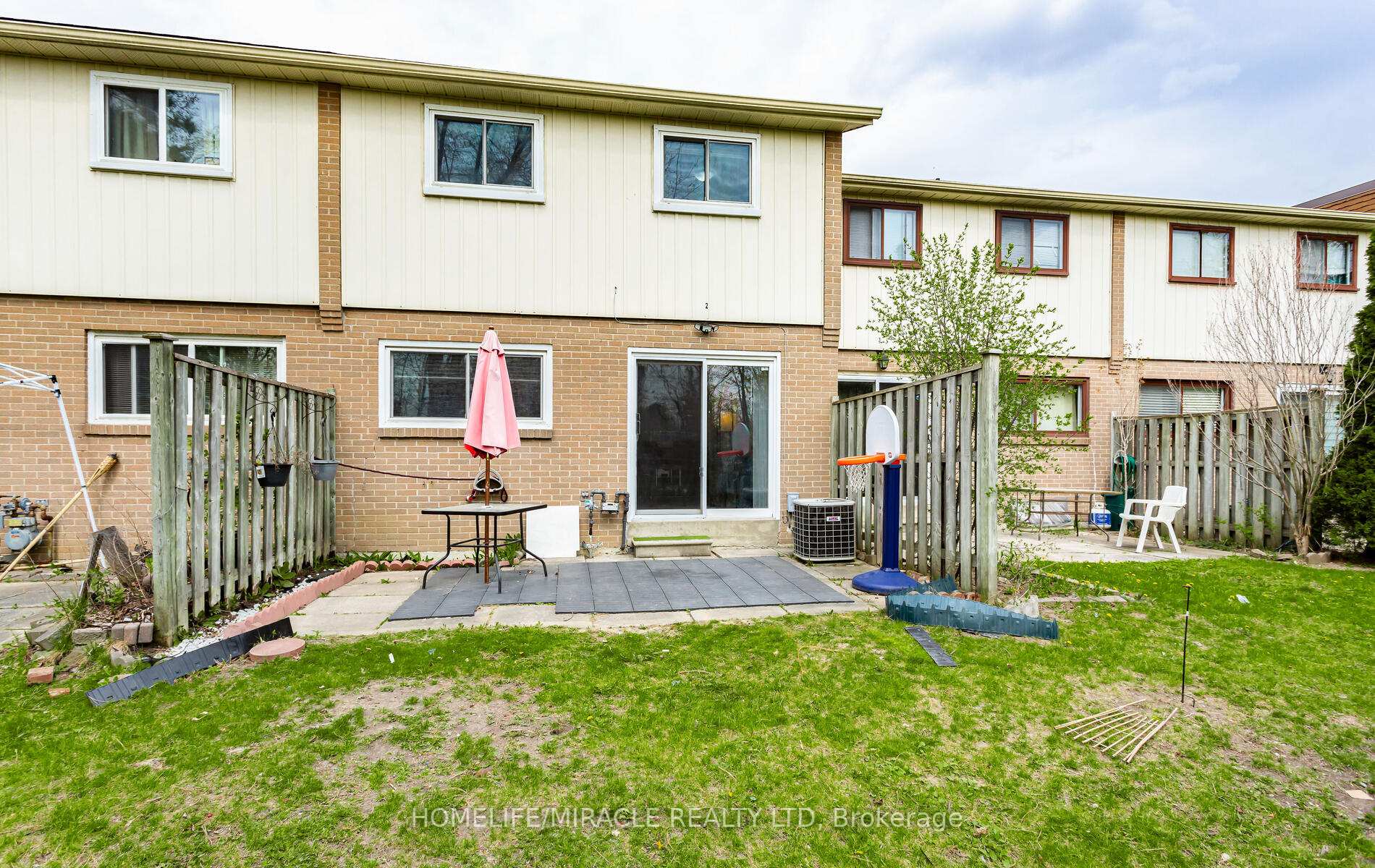 Photo 50 of Unit 2, 2 Craigleigh Crescent, Brampton, Avondale — HOMEH