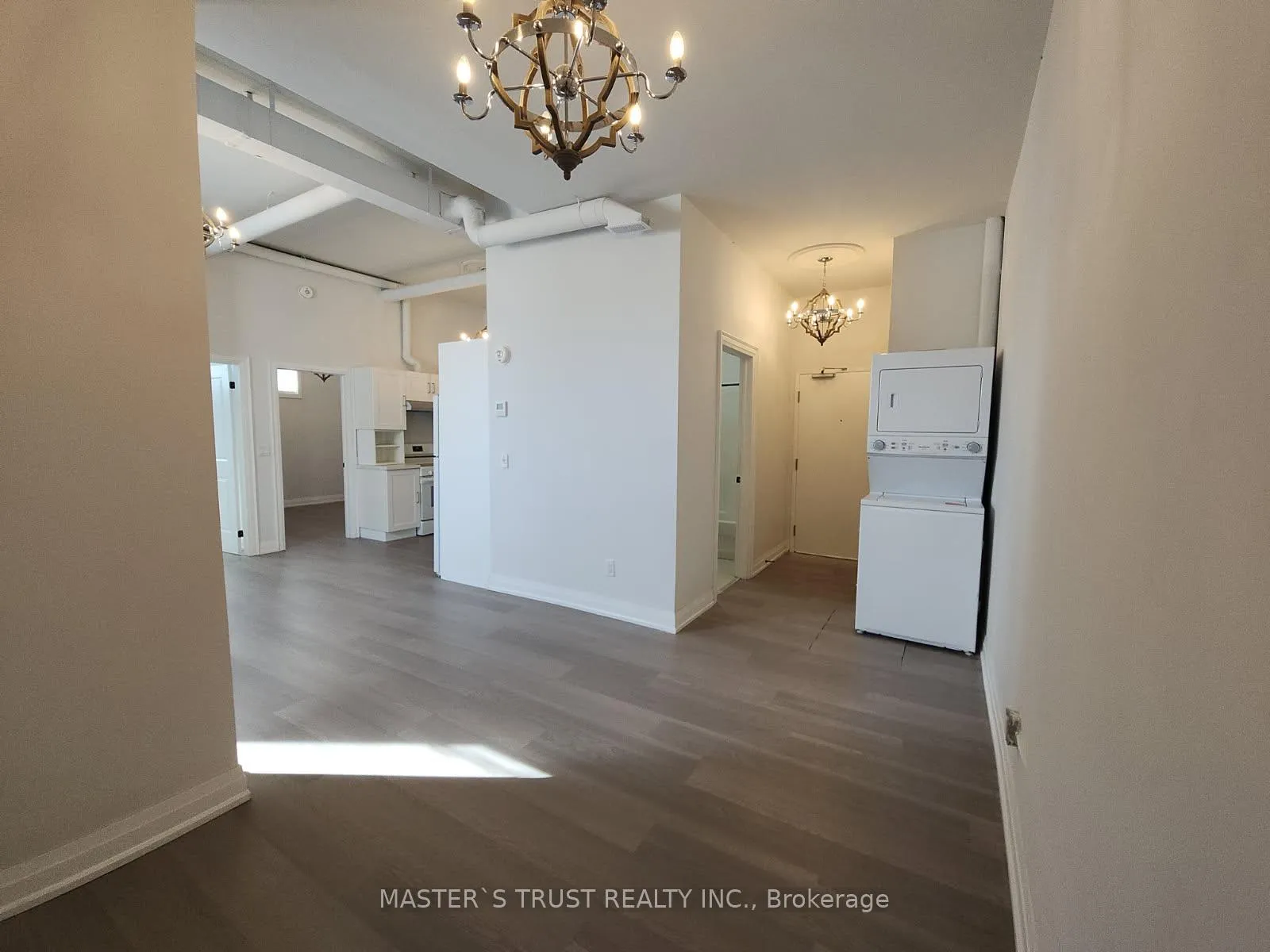 Photo 9 of Unit 2, 54 Main Street S, Uxbridge — HOMEH