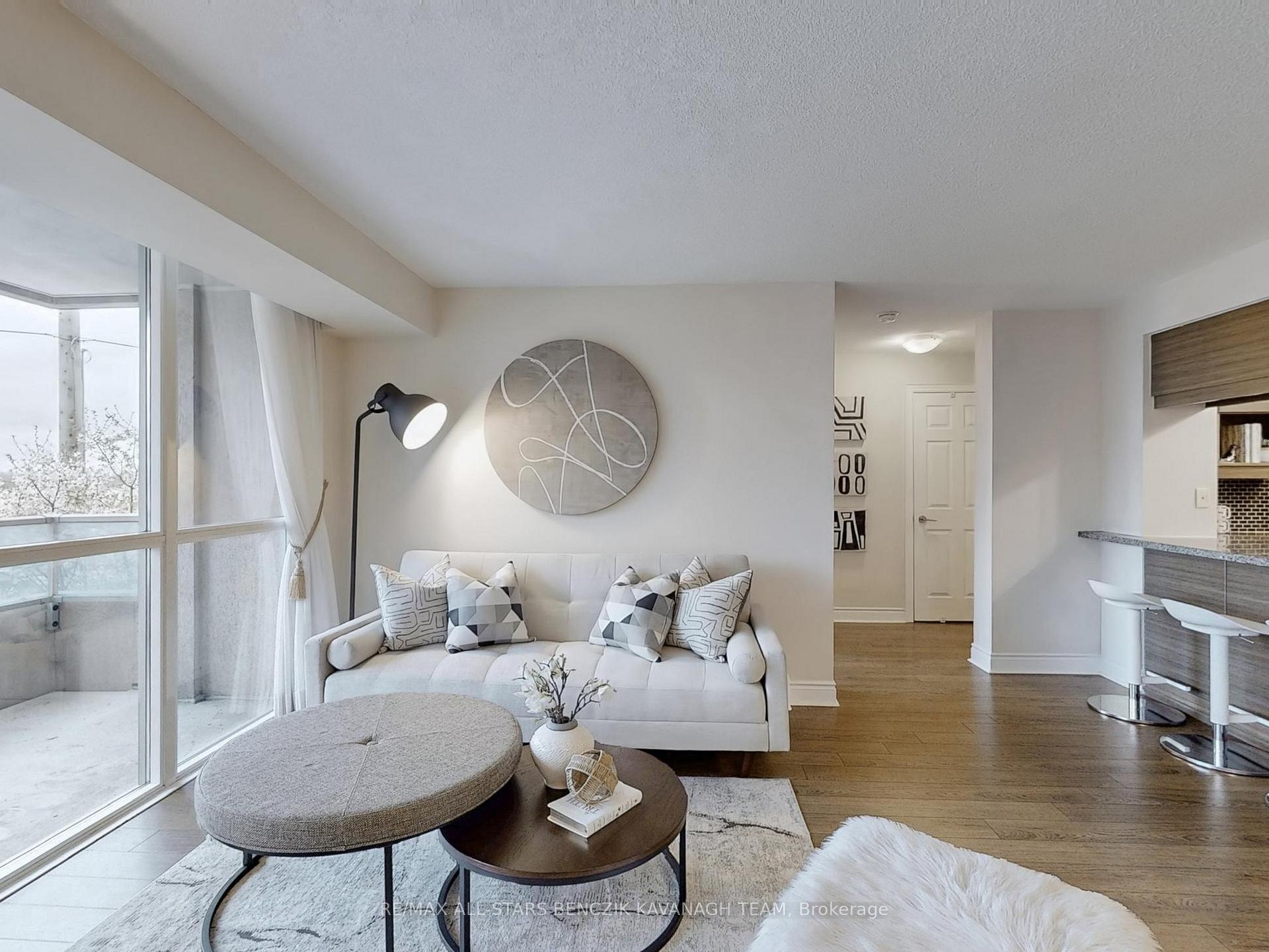 Photo 6 of Unit 369, 23 Cox Boulevard, Markham, Unionville — HOMEH