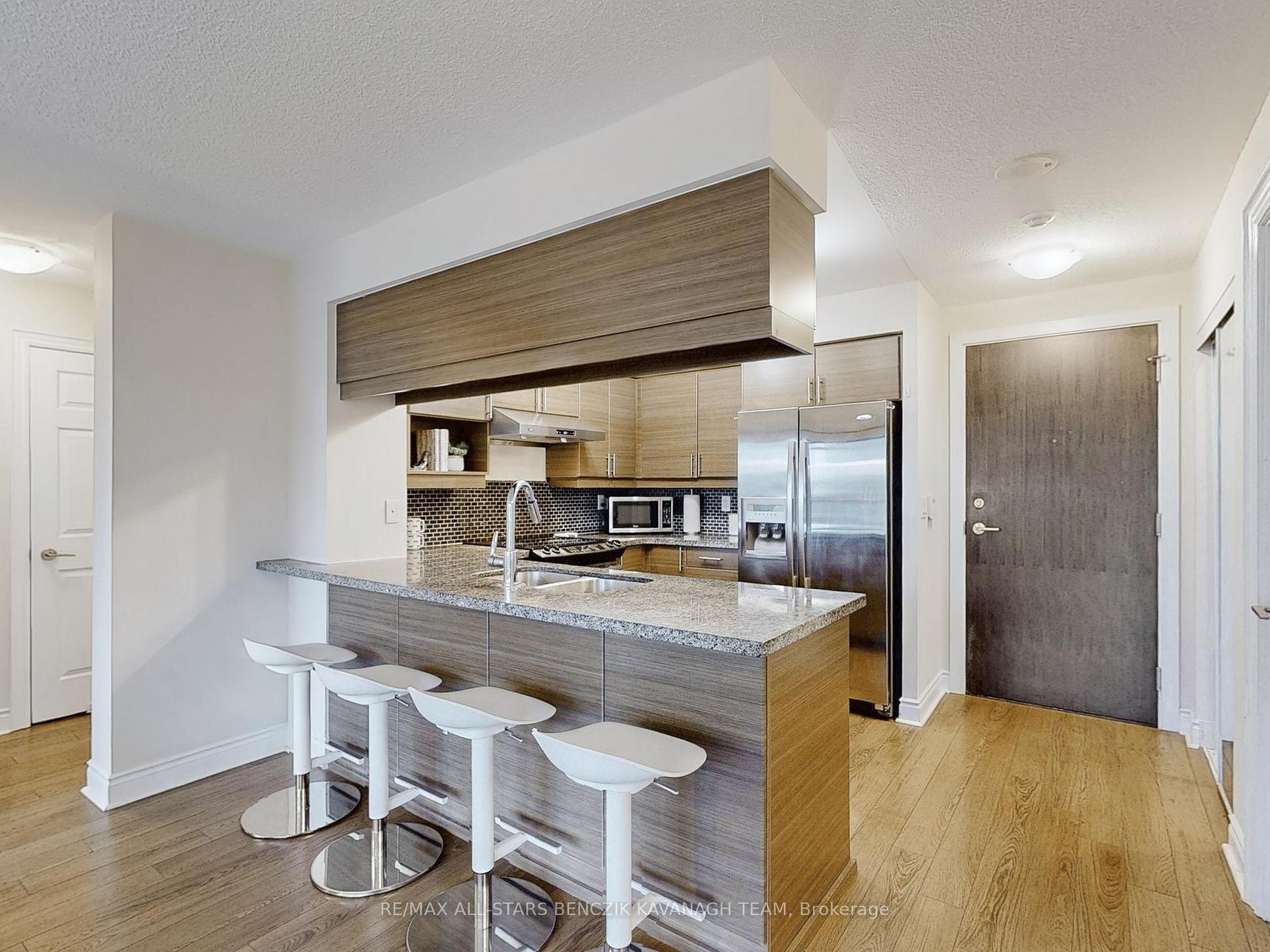 Photo 8 of Unit 369, 23 Cox Boulevard, Markham, Unionville — HOMEH