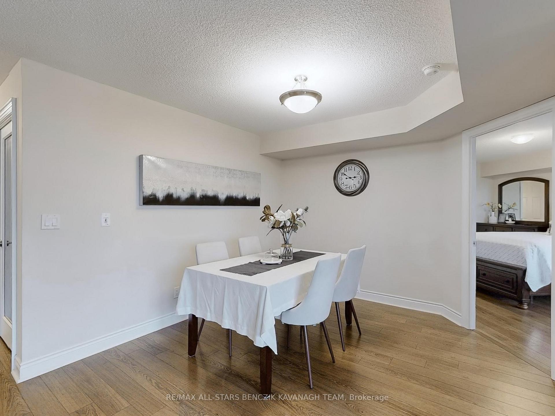 Photo 14 of Unit 369, 23 Cox Boulevard, Markham, Unionville — HOMEH