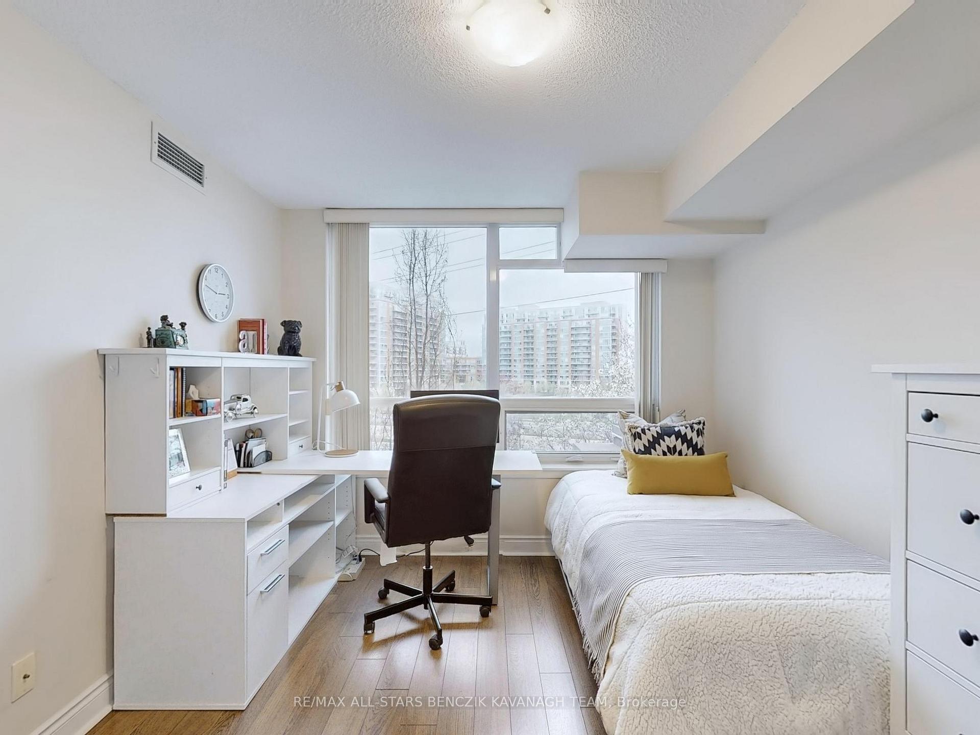 Photo 20 of Unit 369, 23 Cox Boulevard, Markham, Unionville — HOMEH