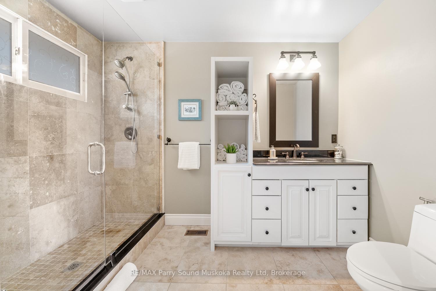 Photo 23 of 115 Manitou Drive, McKellar — HOMEH