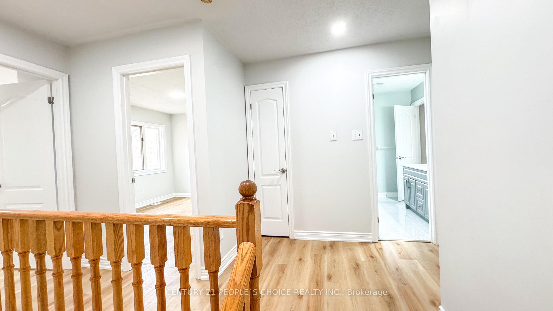 Photo 28 of 3 Bison Run Road, Brampton, Sandringham-Wellington — HOMEH