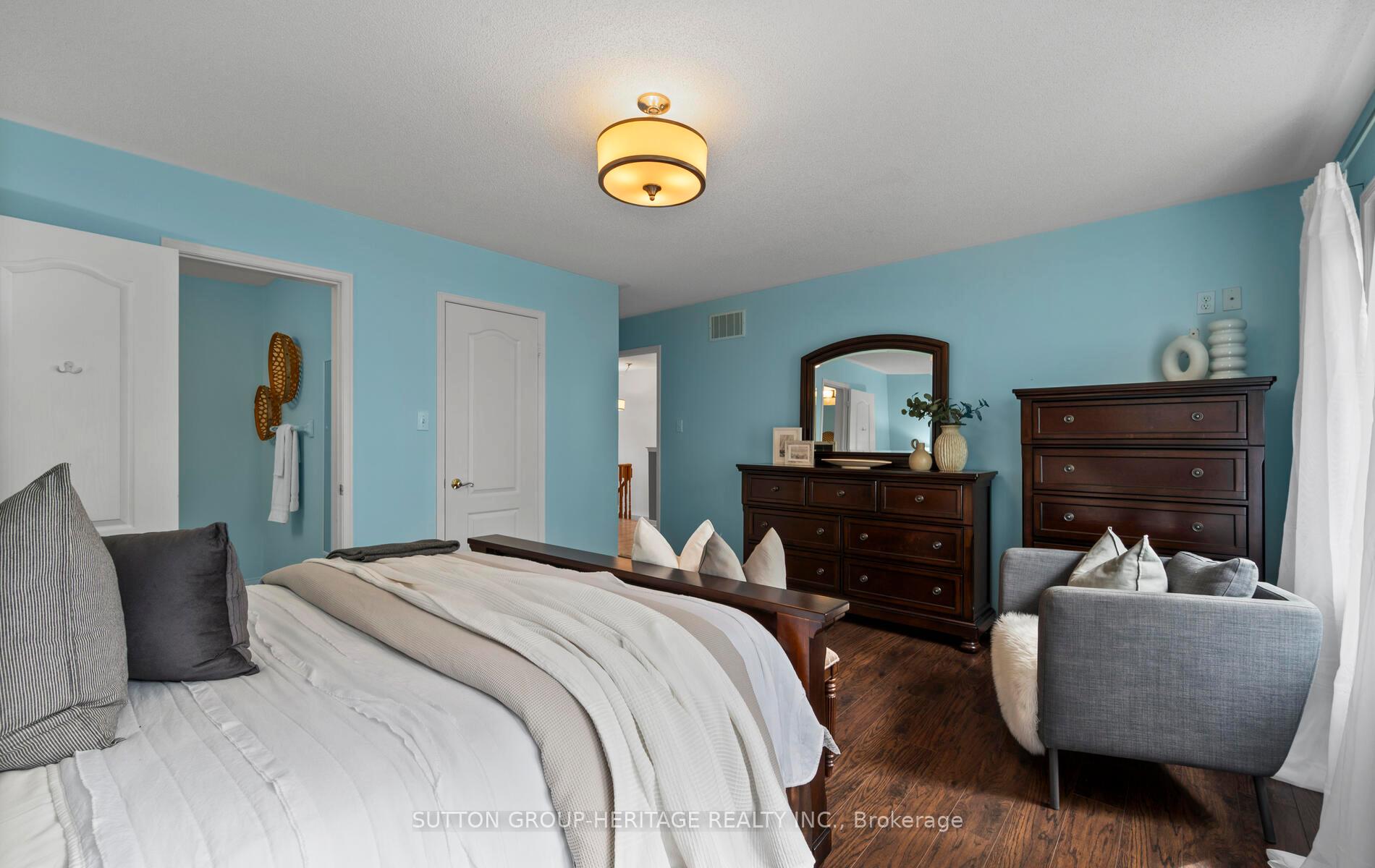 Photo 18 of 13 Hirshfield Lane, Ajax, Central — HOMEH